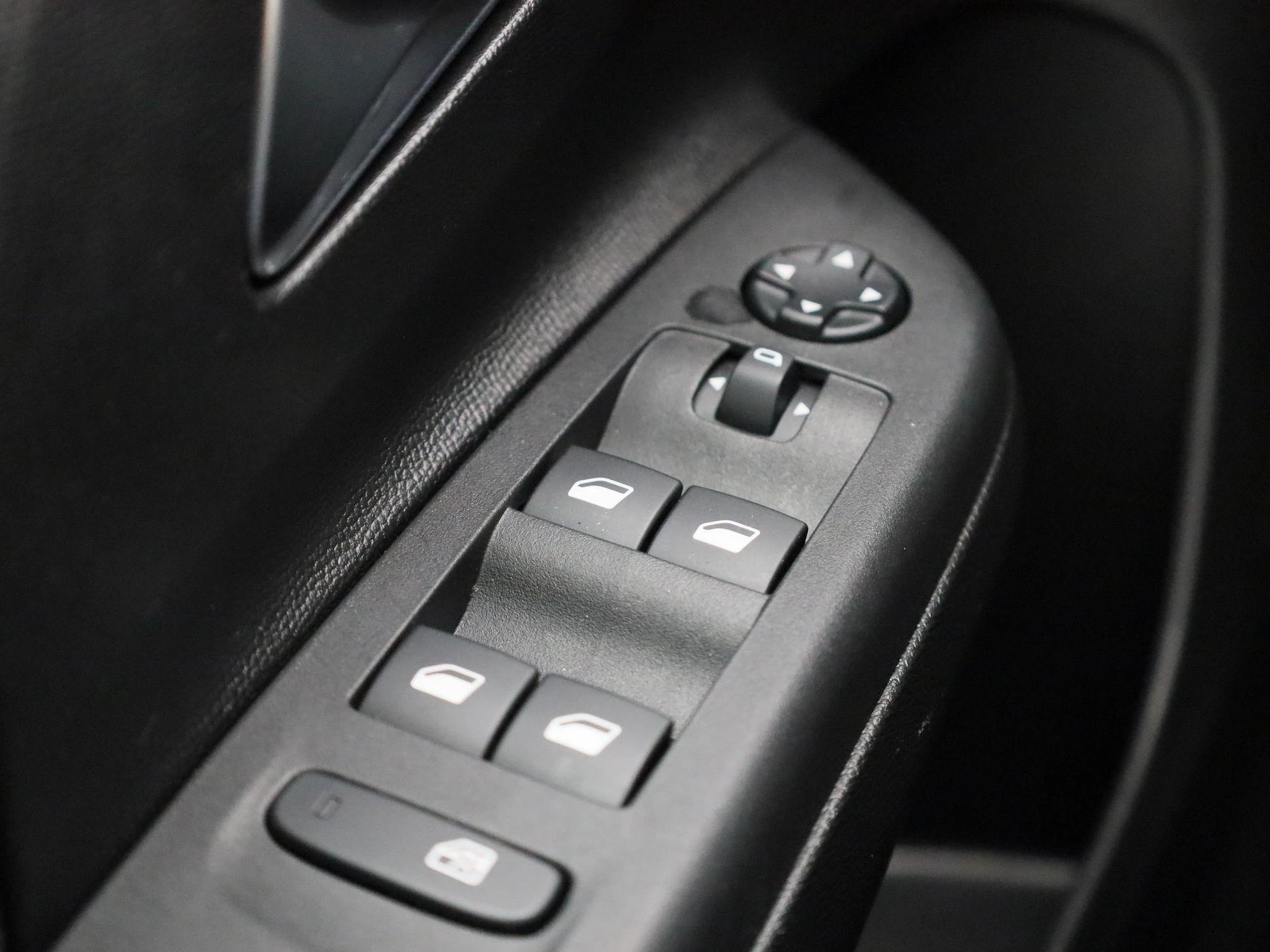 Opel-Corsa-e-image-25