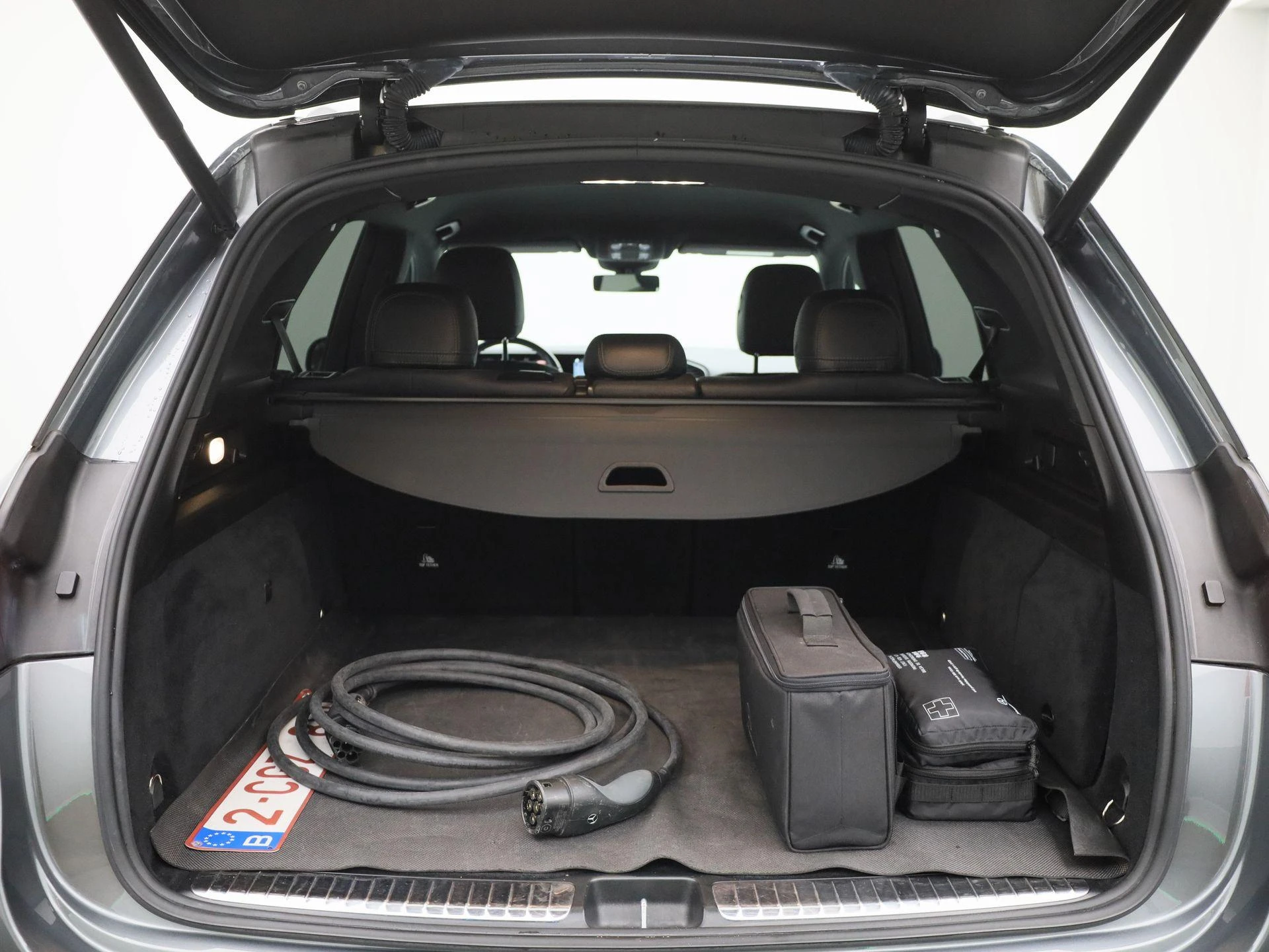 Mercedes-Benz-GLE-image-13