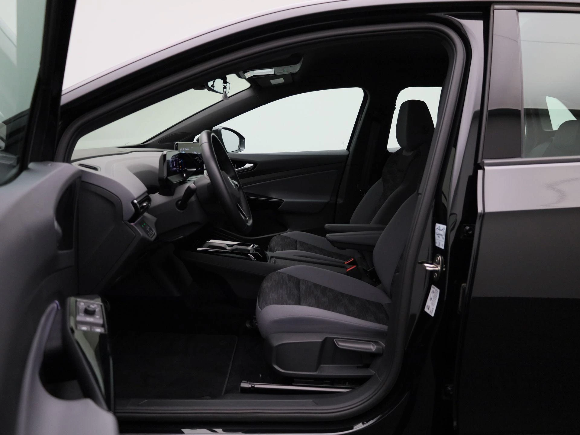 Volkswagen-ID.4-image-8