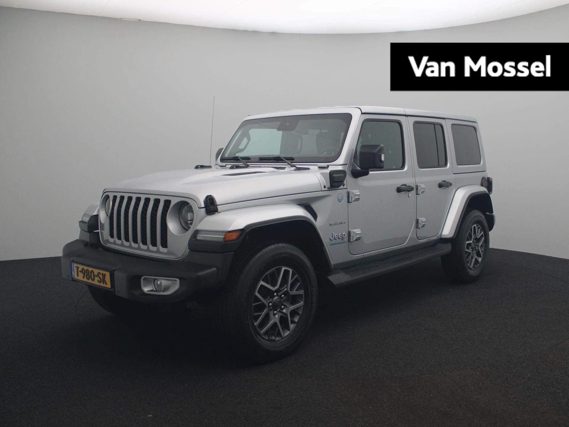 Jeep-Wrangler-image-0