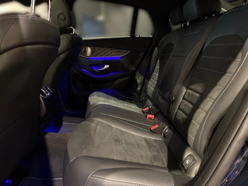 Mercedes-Benz-GLC 400 d-image-9