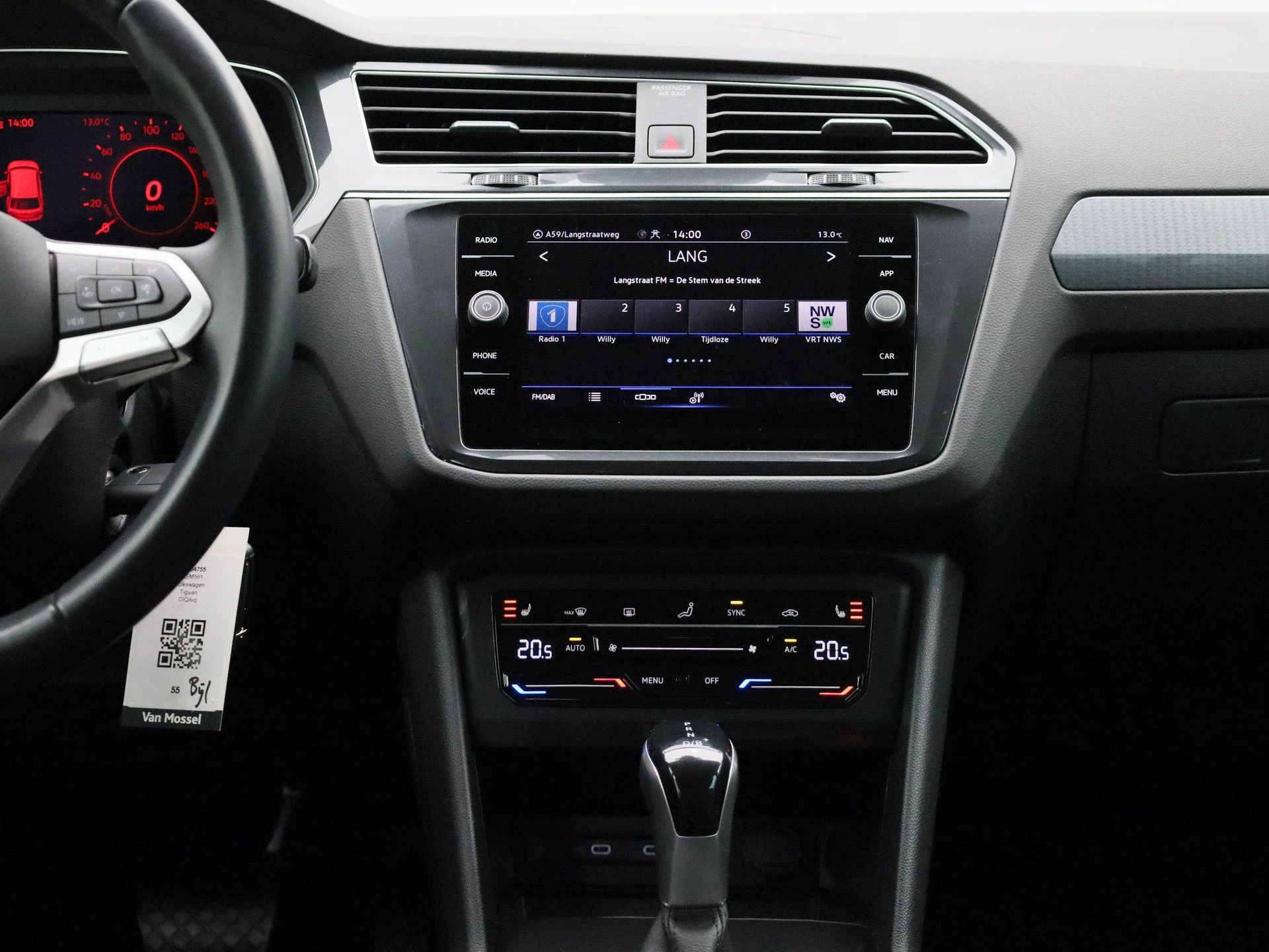Volkswagen-Tiguan-image-7
