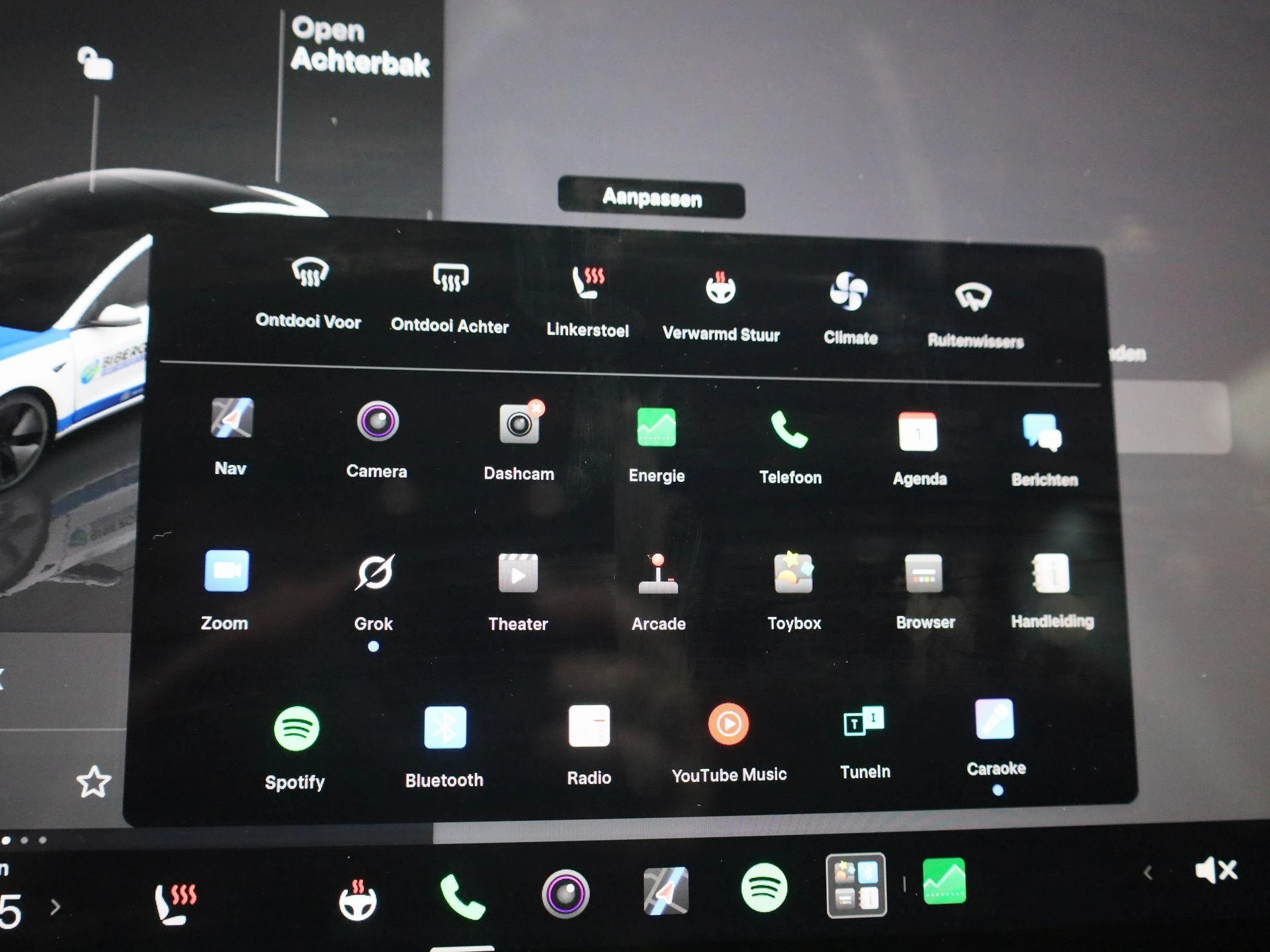 Tesla-Model 3-image-21
