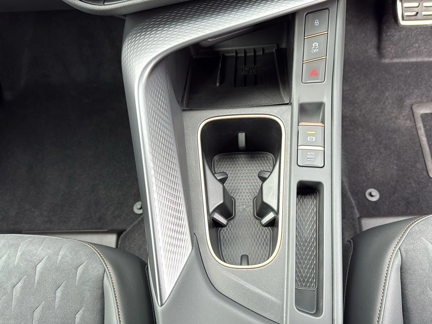CUPRA Terramar 1.5 eTSI 150 V2 5dr DSG