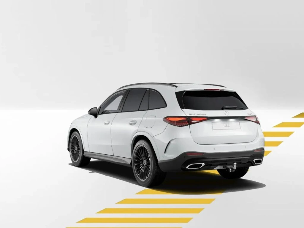 Mercedes-Benz-GLC 400 e-image-4