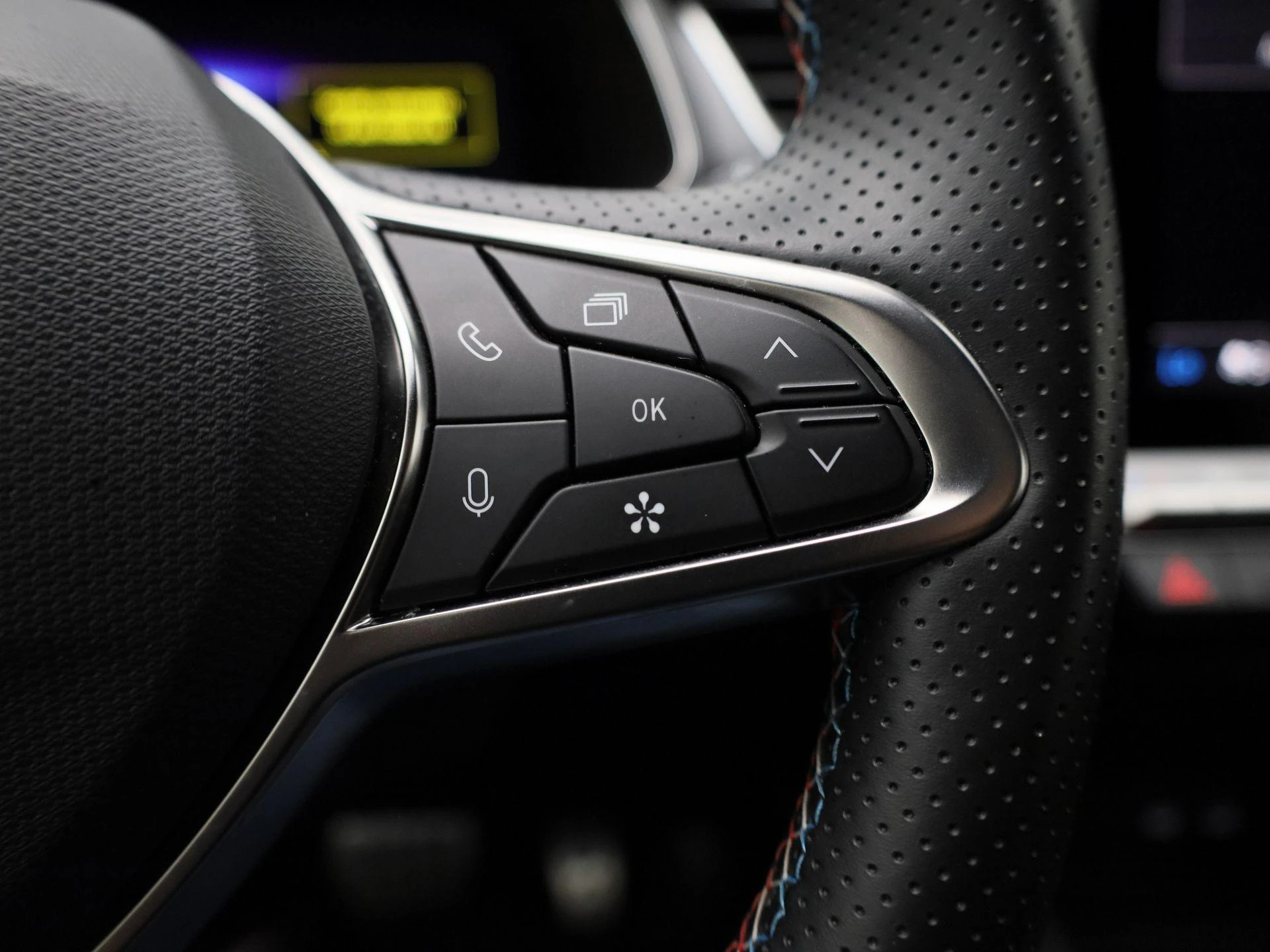 Renault-Captur-image-15