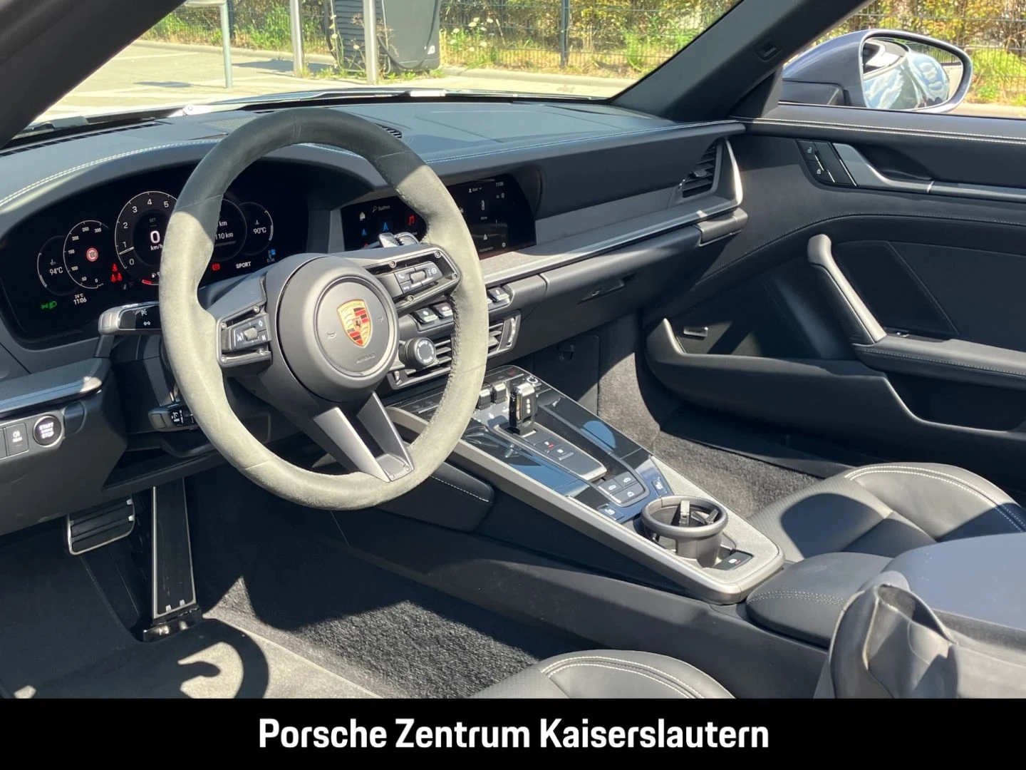 Porsche 911 992 Carrera Cabrio Sportabgas Surround-View carrera