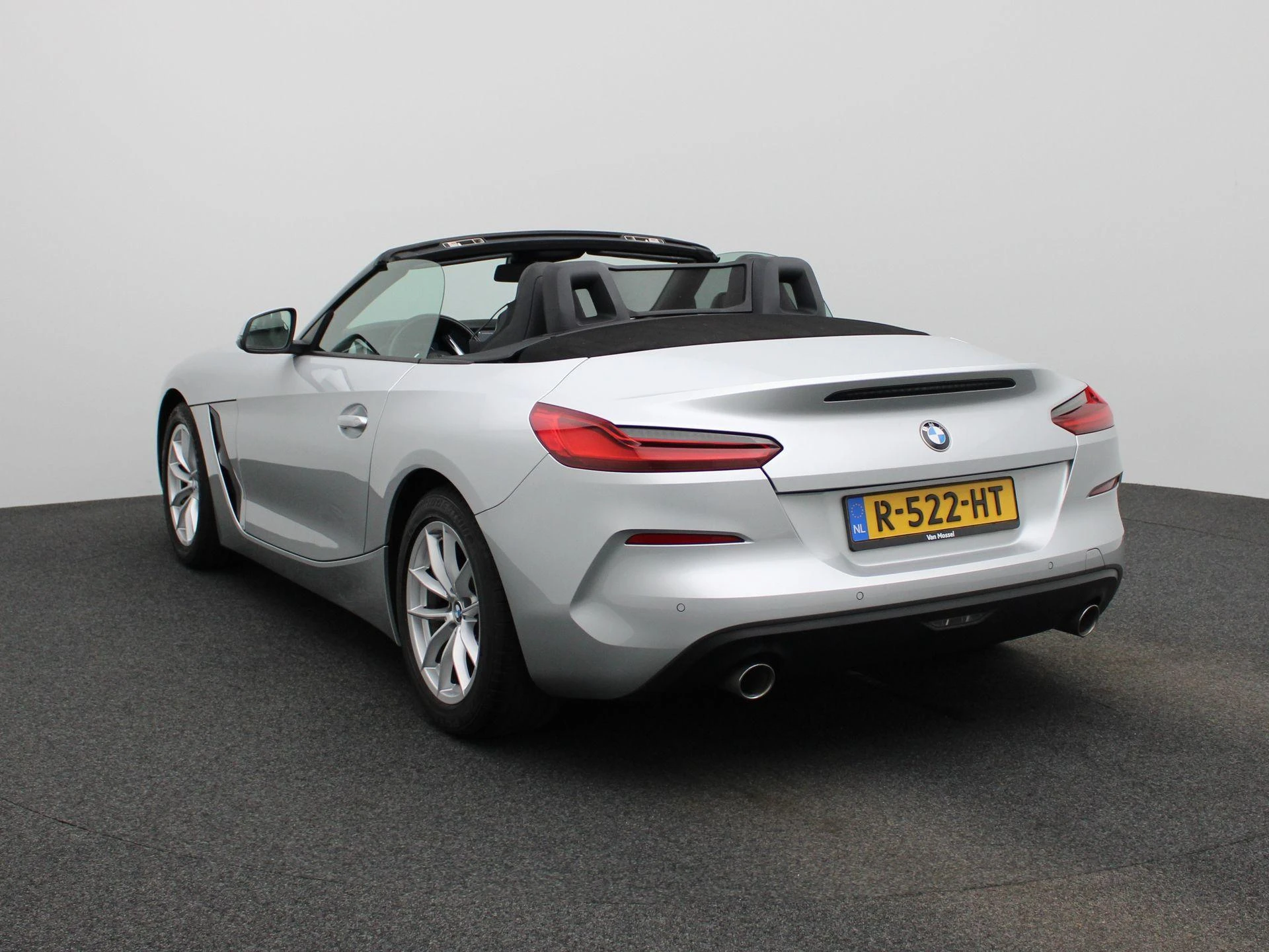 BMW-Z4-image-1
