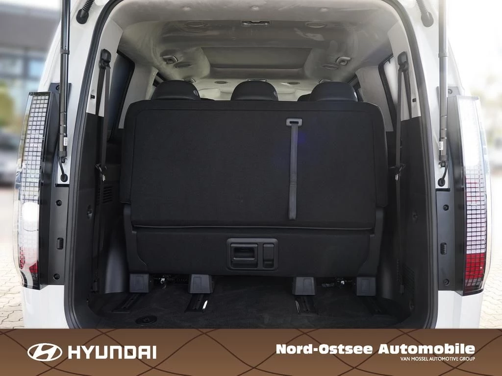 Hyundai Staria HEV 7-Sitzer Signature Panoramadach