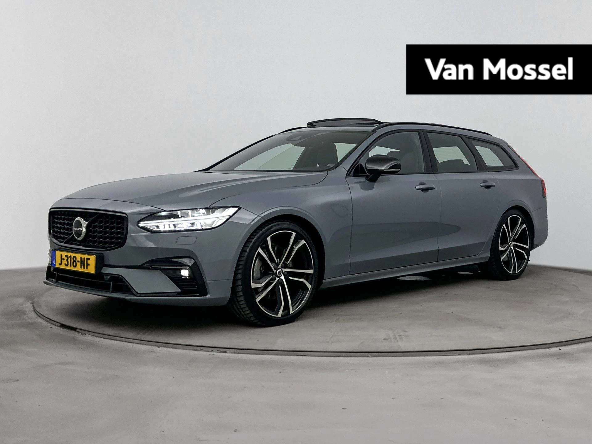Volvo-V90-image-0