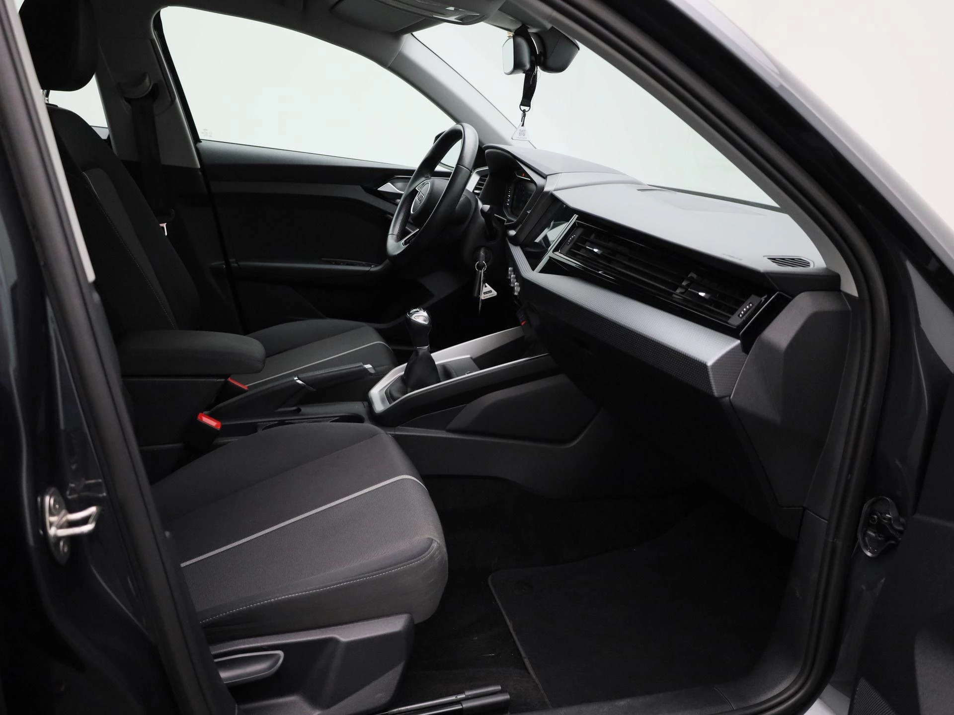Audi-A1 Sportback-image-27