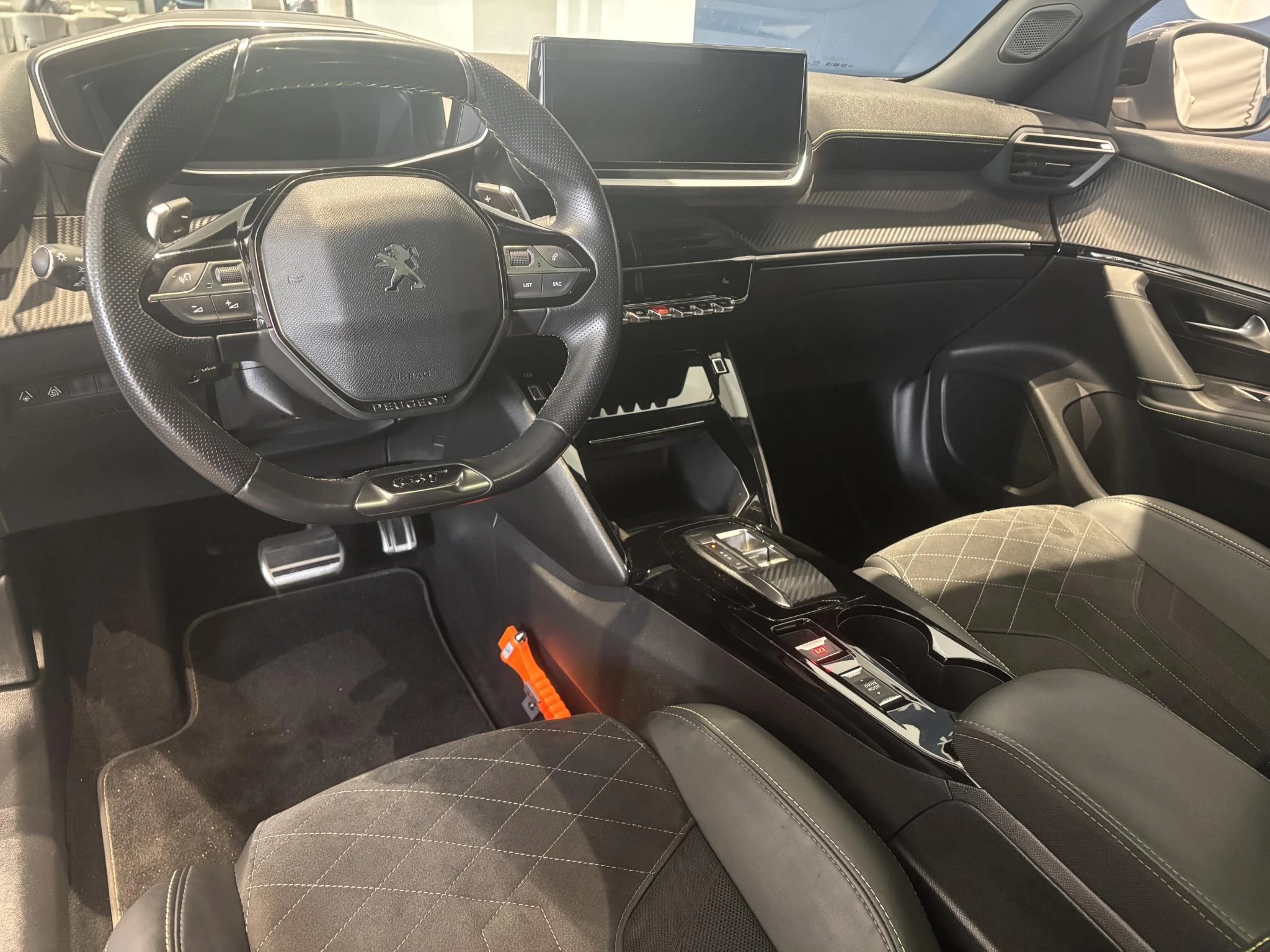 Peugeot-2008-image-6