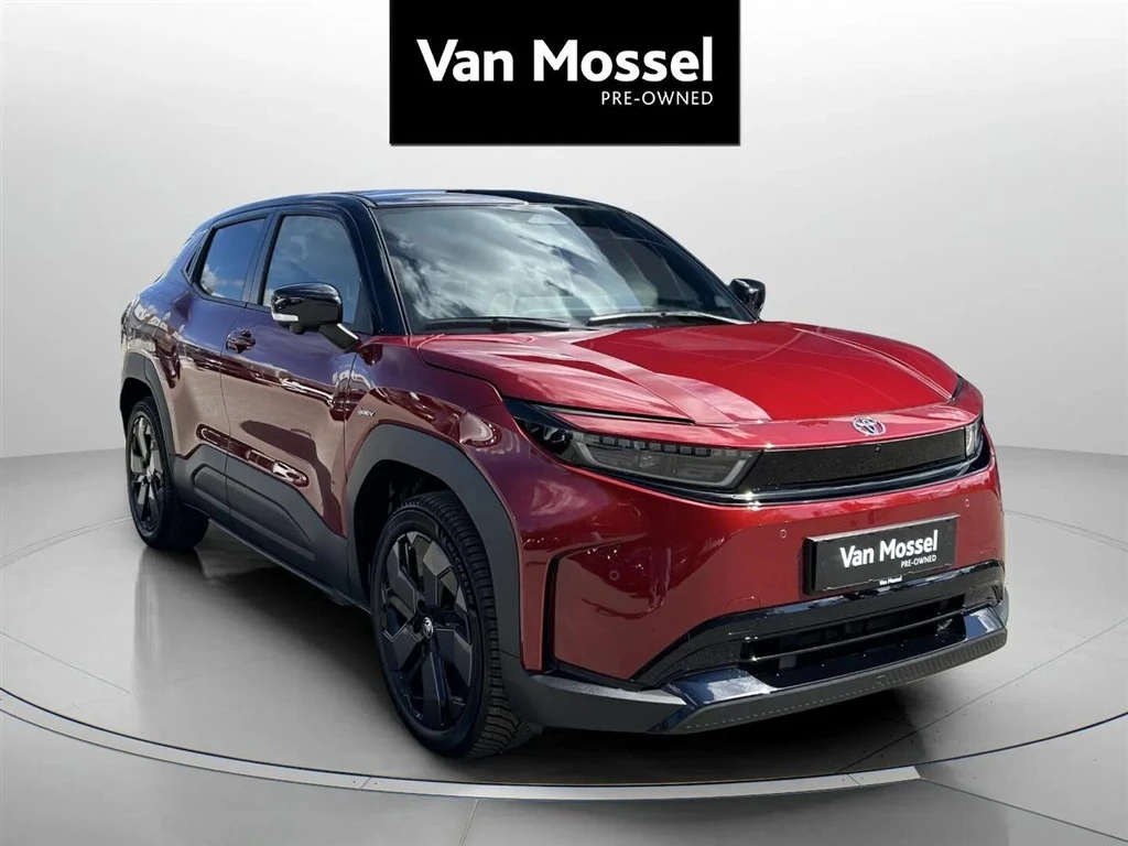Toyota-Urban Cruiser-image-2