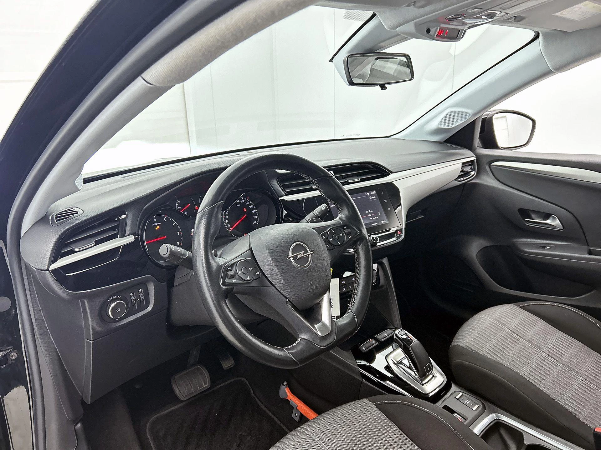 Opel-Corsa-image-19