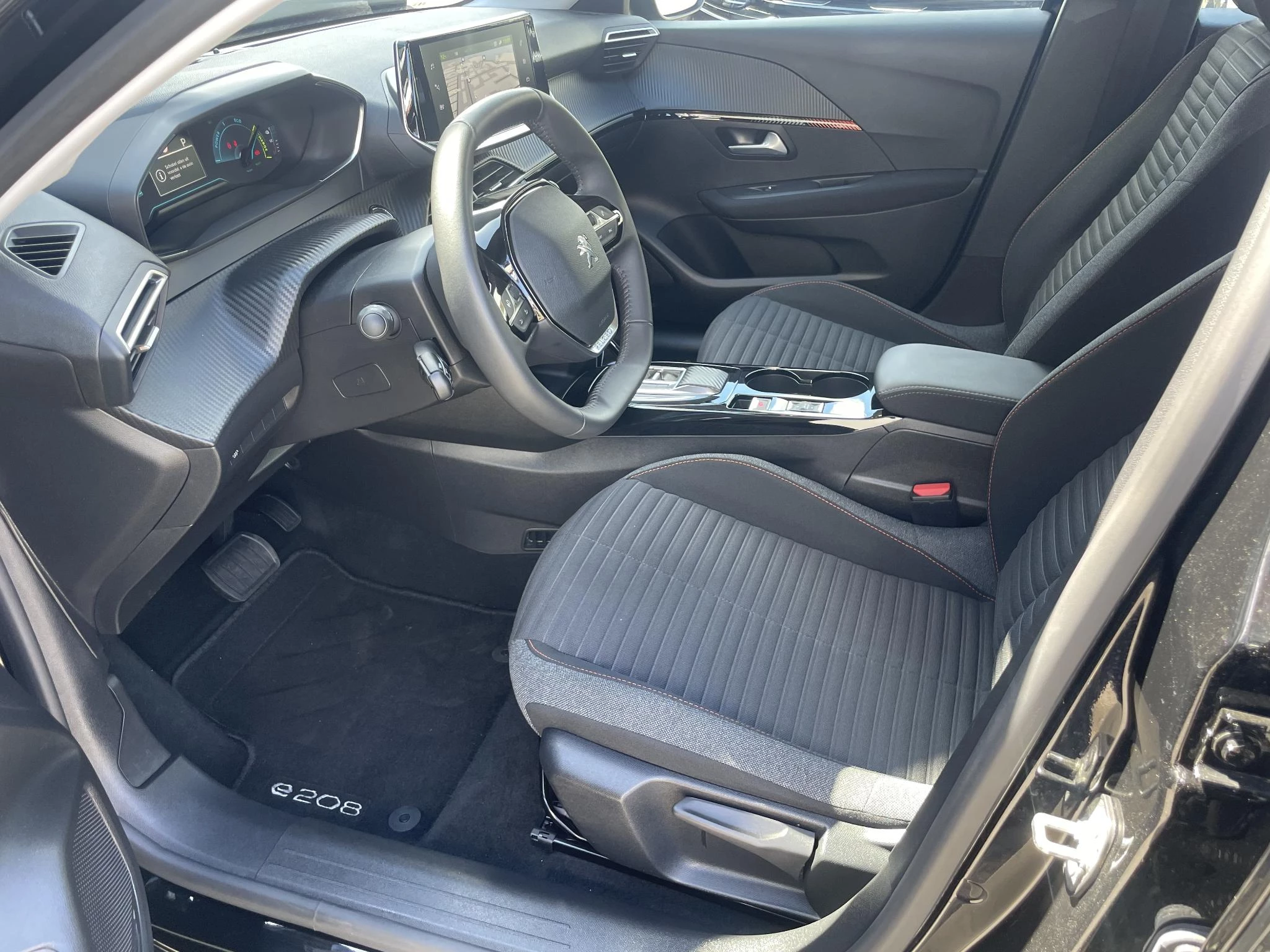 Peugeot e-208 EV Active Pack 50 kWh
