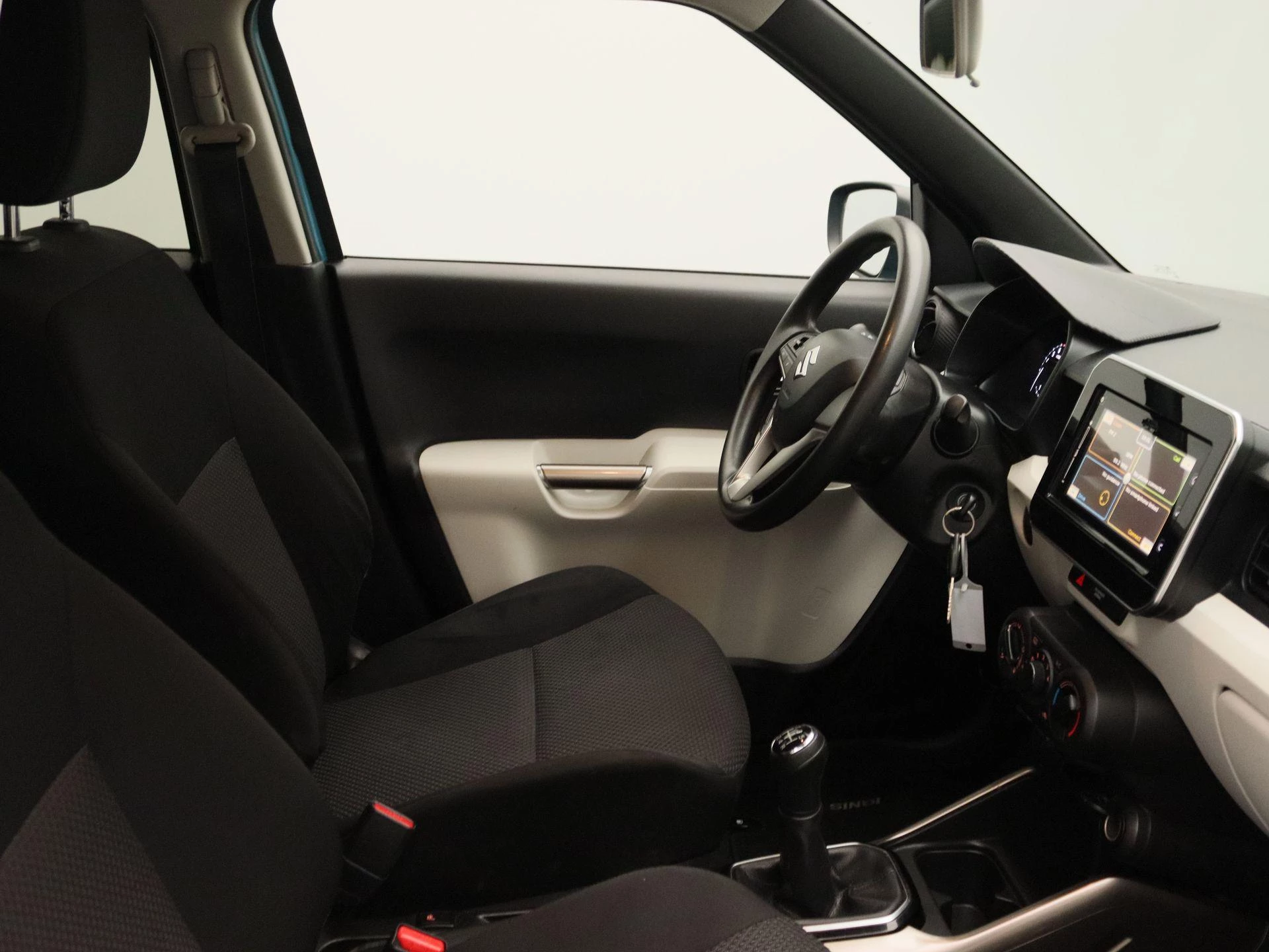 Suzuki-Ignis-image-22