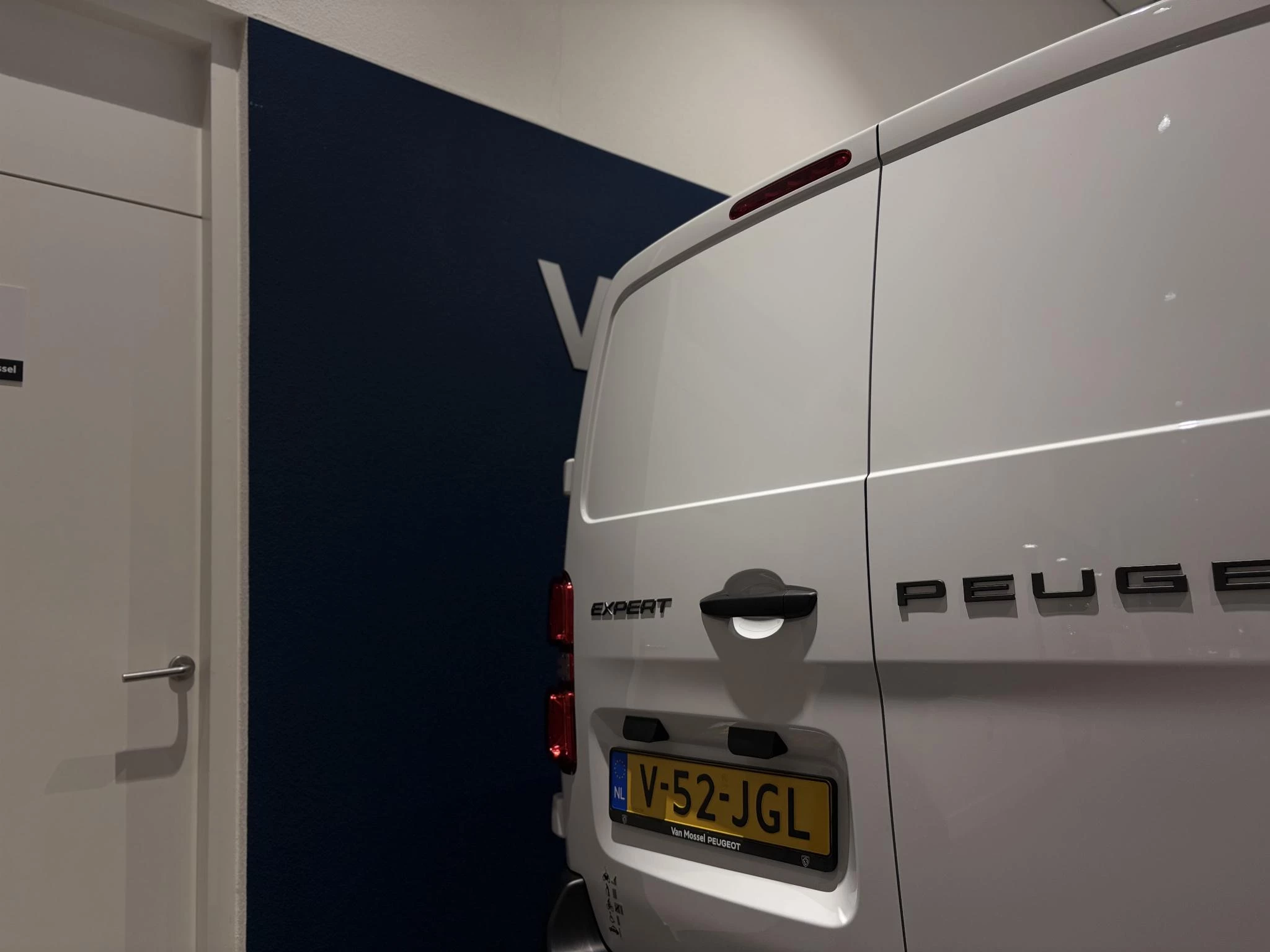 Peugeot-Expert-image-19