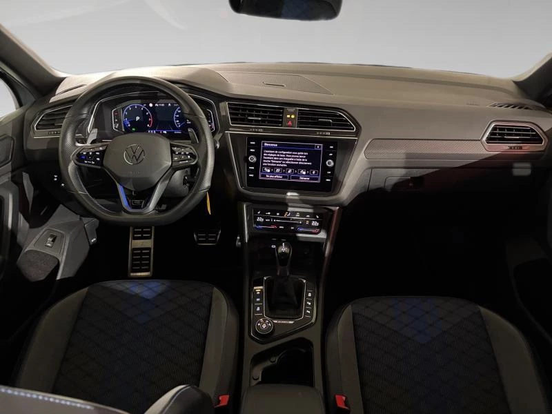 Volkswagen-Tiguan-image-4