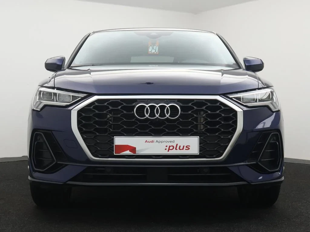 Audi-Q3-image-26