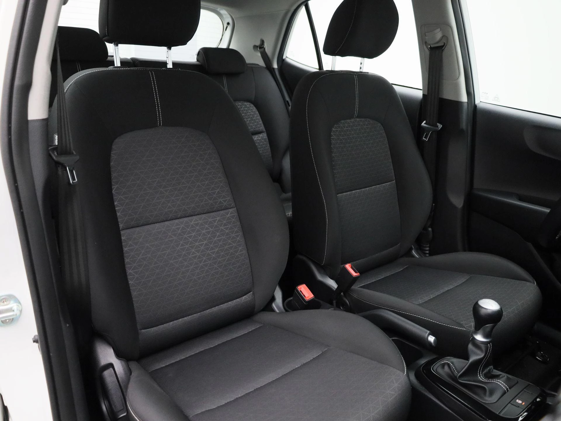 Kia-Picanto-image-32