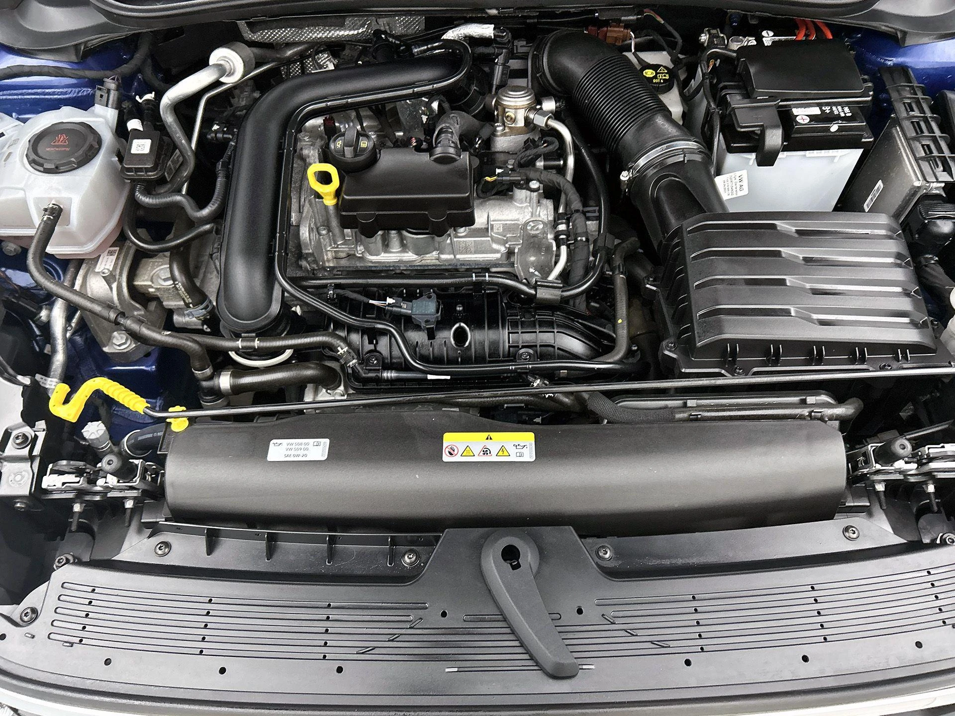 Volkswagen-Taigo-image-24