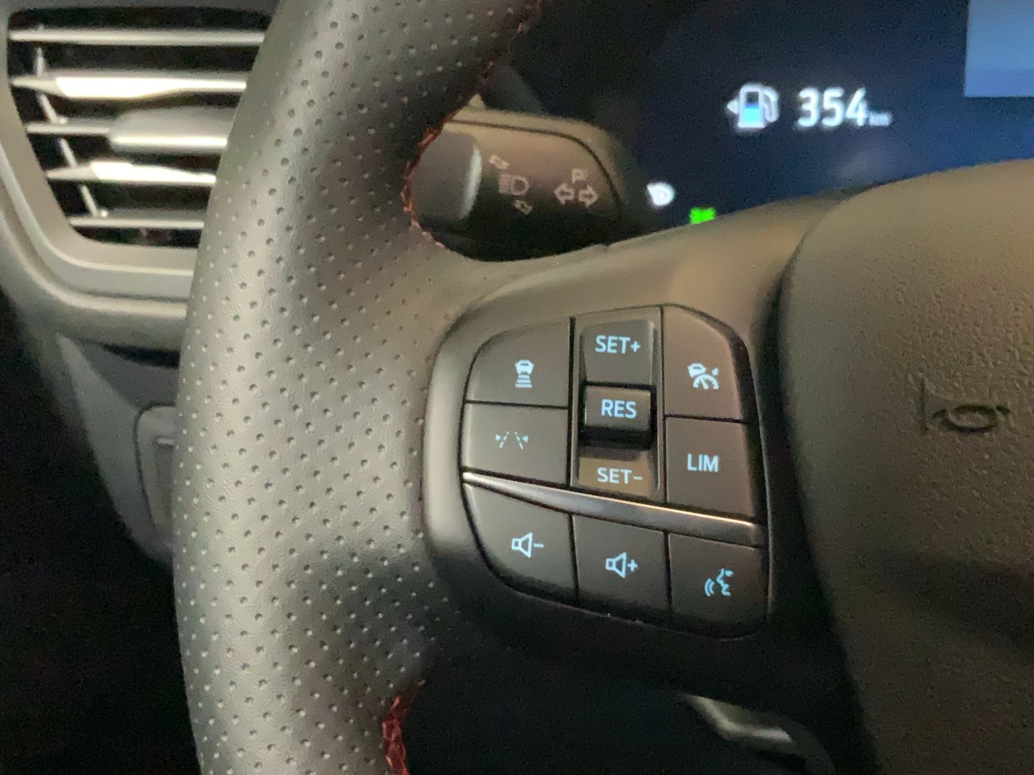 Ford-Kuga-image-20