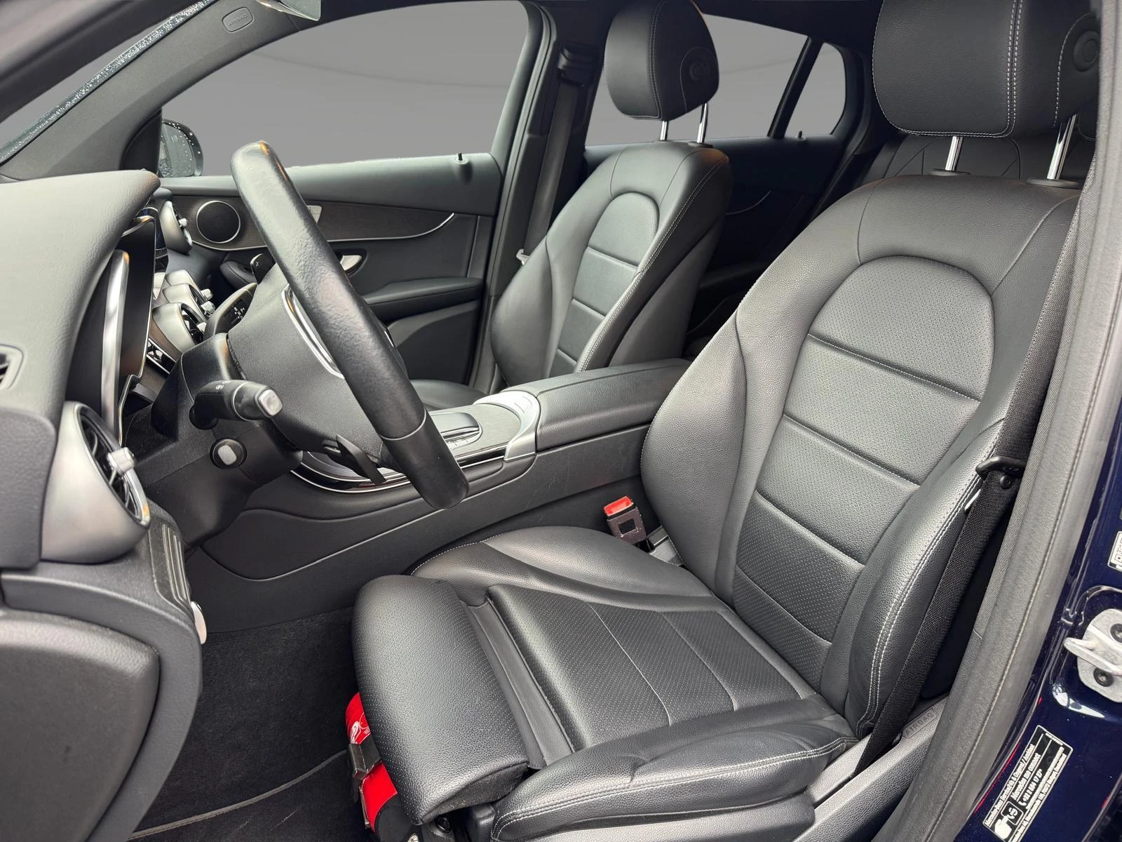 Mercedes-Benz-GLC-image-9