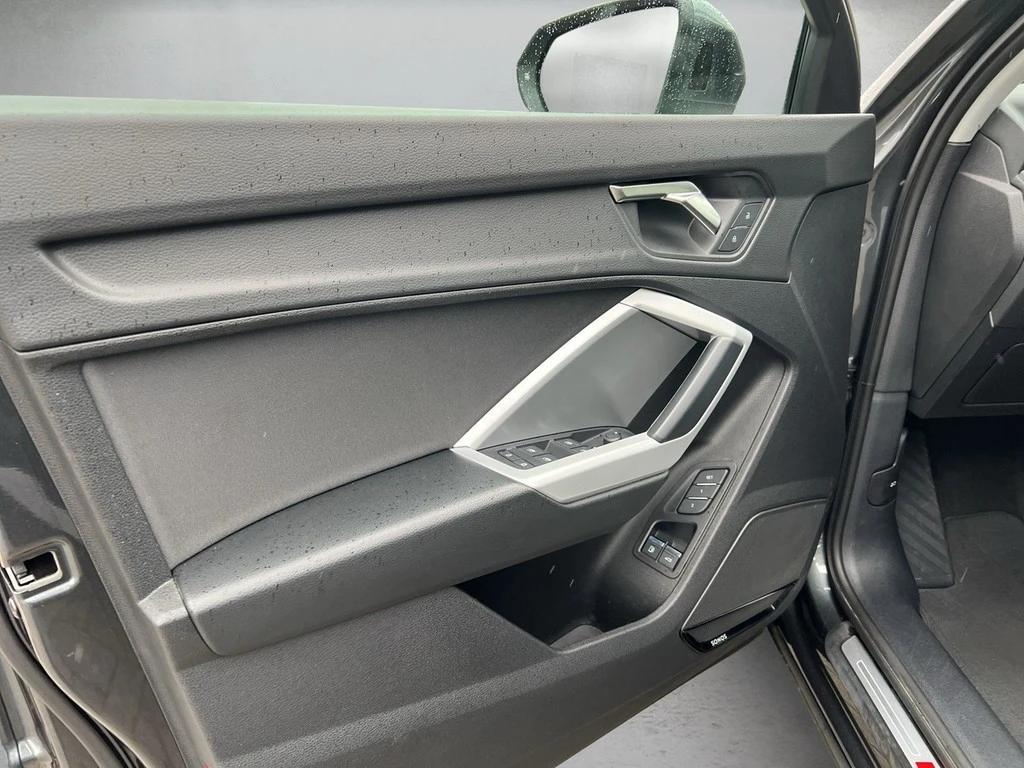 Audi-Q3-image-5