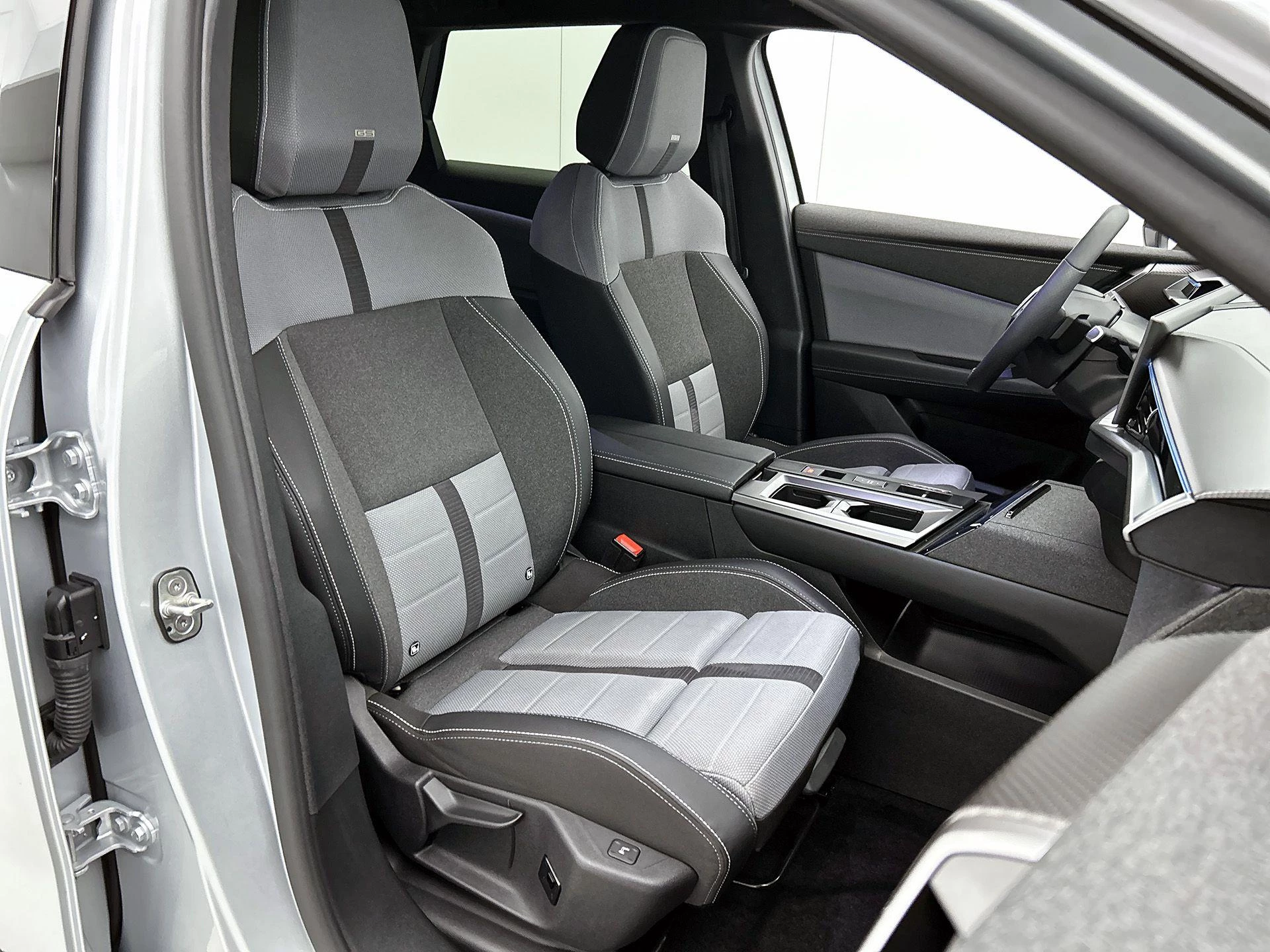 Opel Grandland 1.2 Turbo Hybrid GS