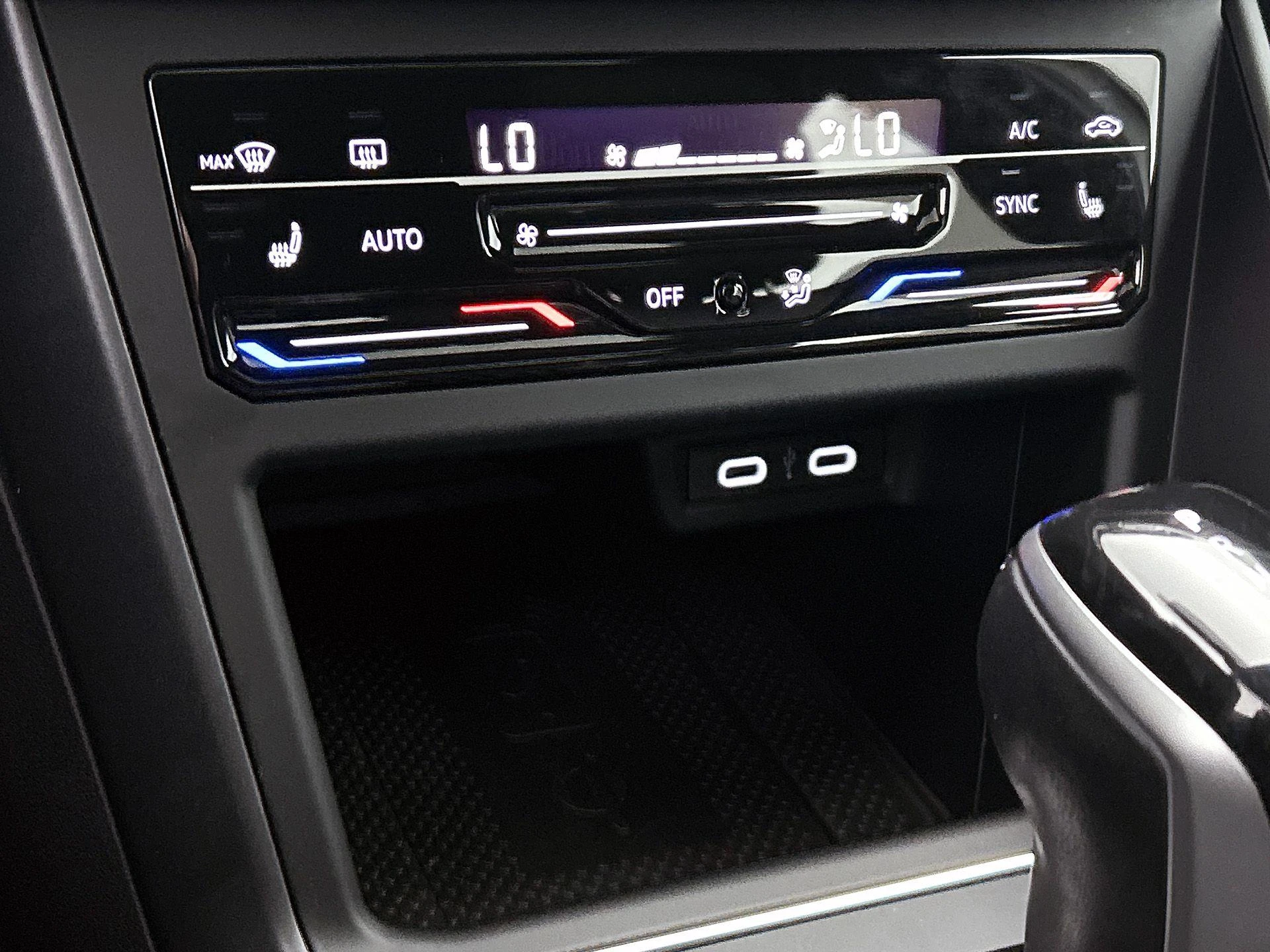 Volkswagen-Taigo-image-19