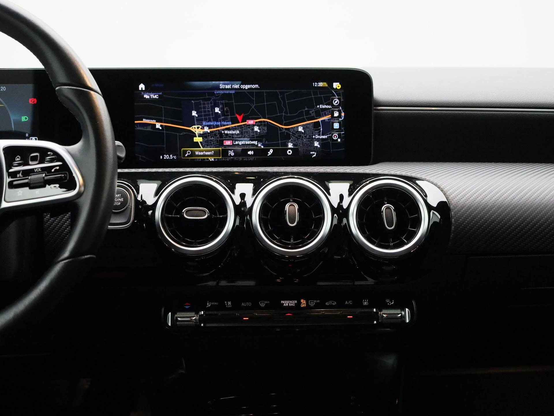 Mercedes-Benz-A-Klasse-image-8