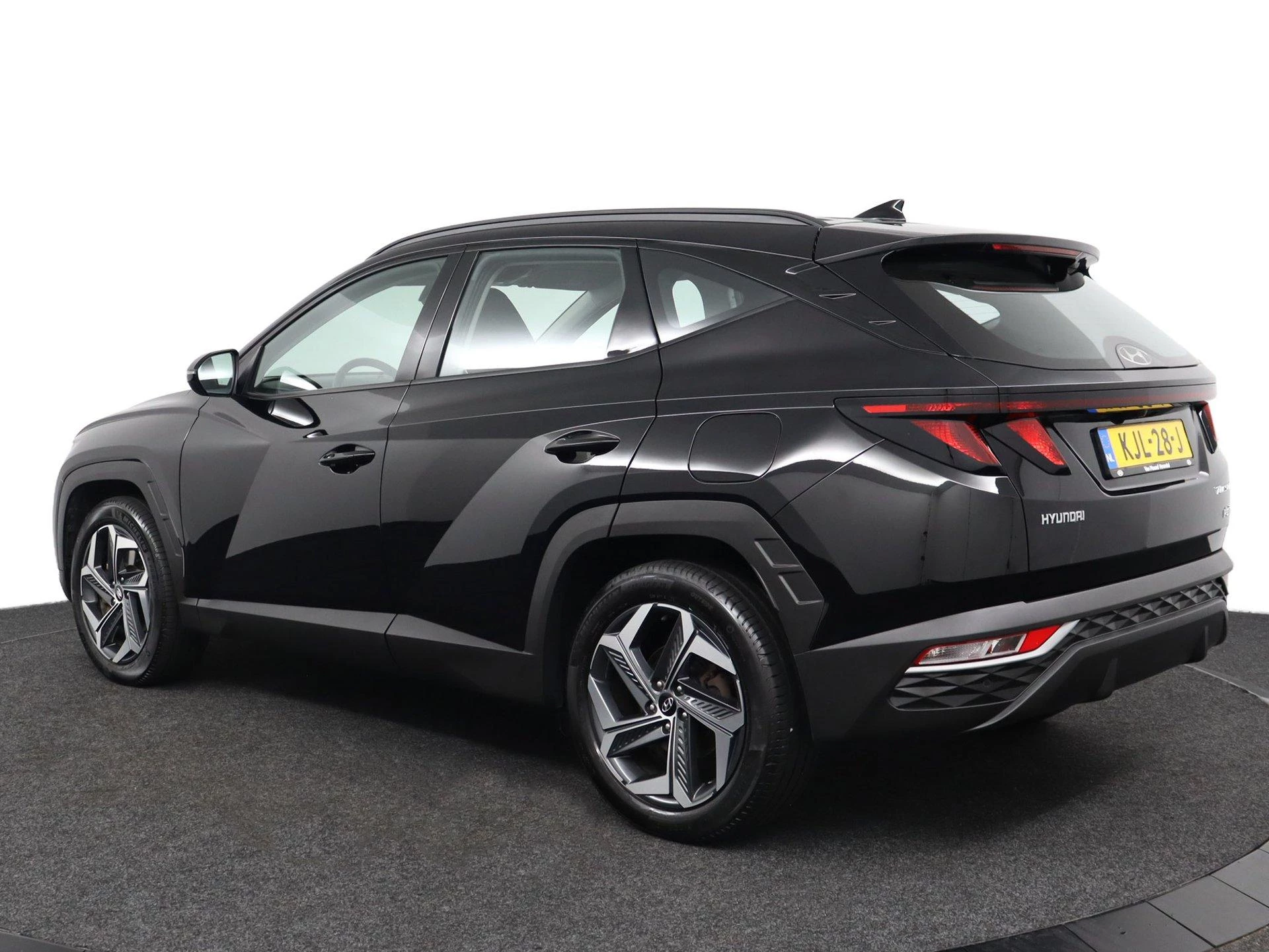 Hyundai Tucson 1.6 T-GDI PHEV Comfort 4WD Automaat |