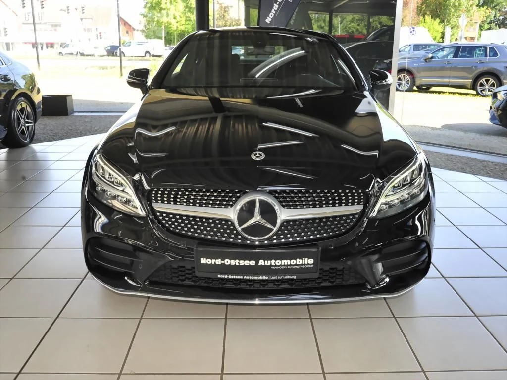 Mercedes-Benz-C-Klasse 180-image-3