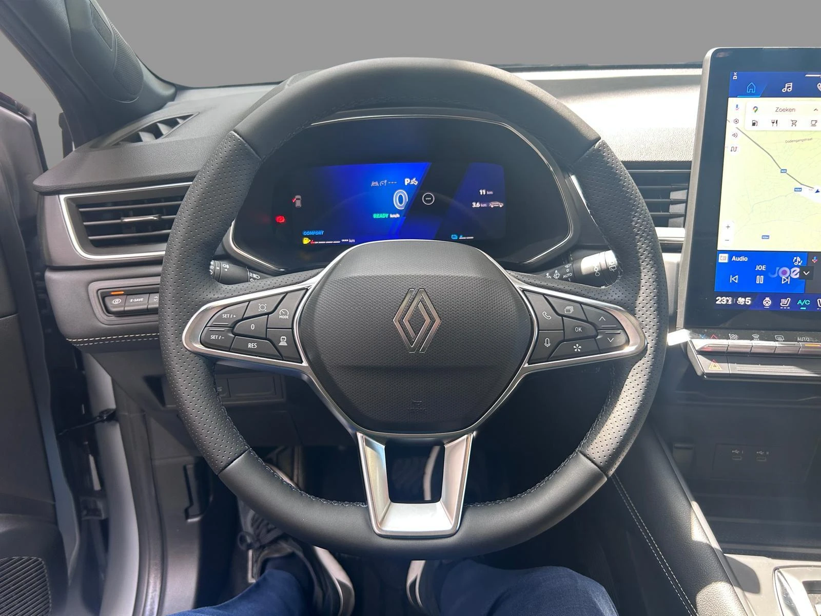 Renault Symbioz Iconic