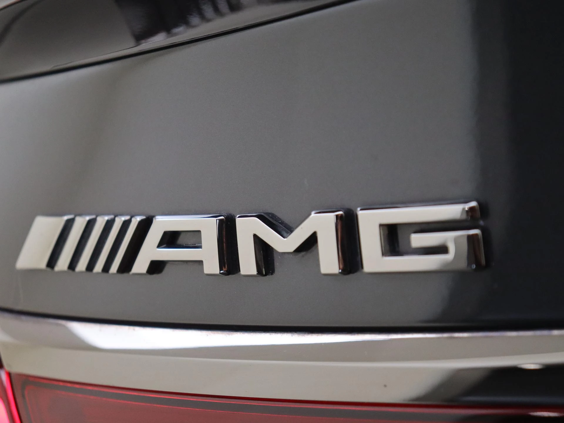 Mercedes-Benz-E-Klasse-image-42