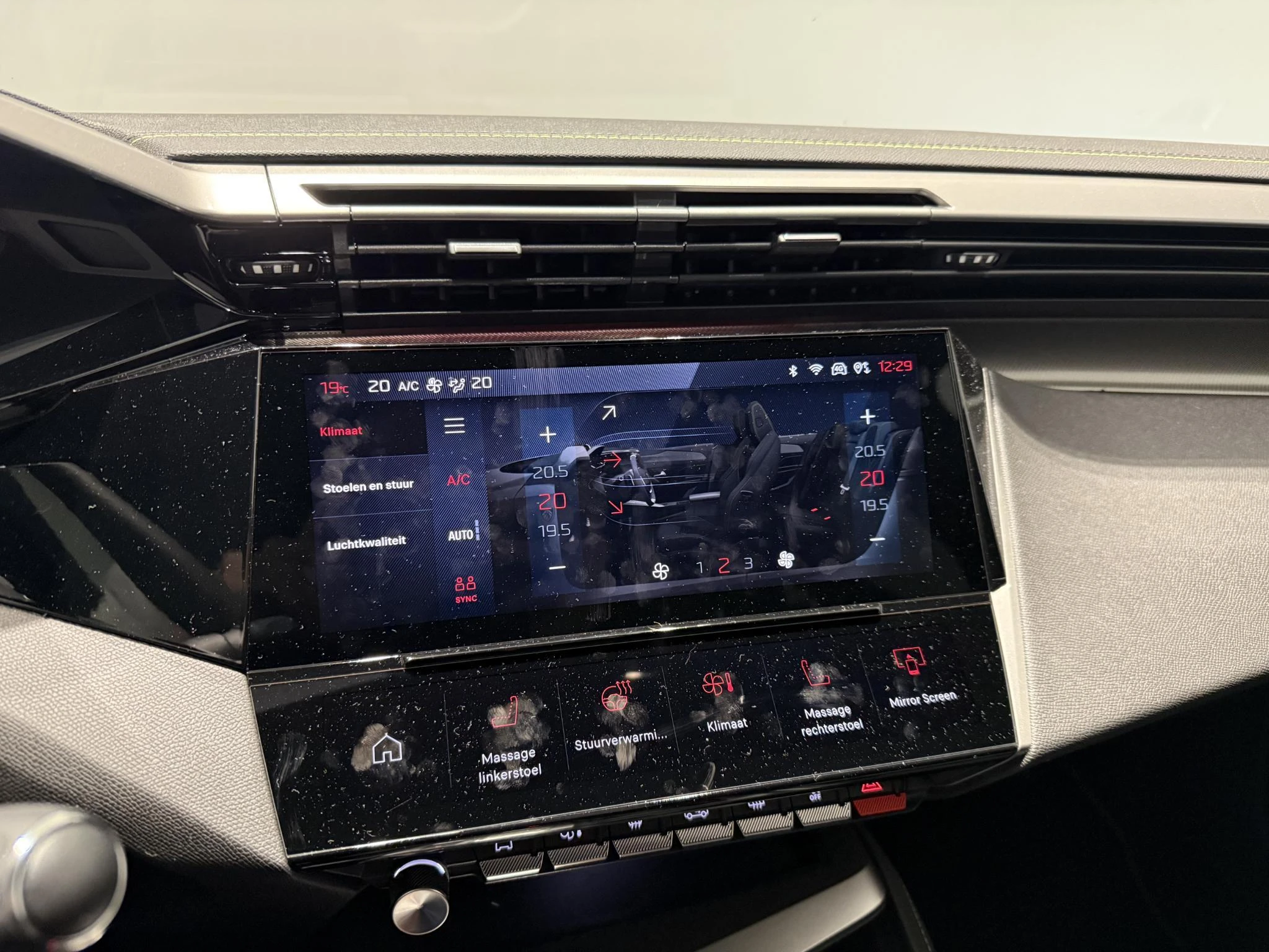 Peugeot-308-image-21