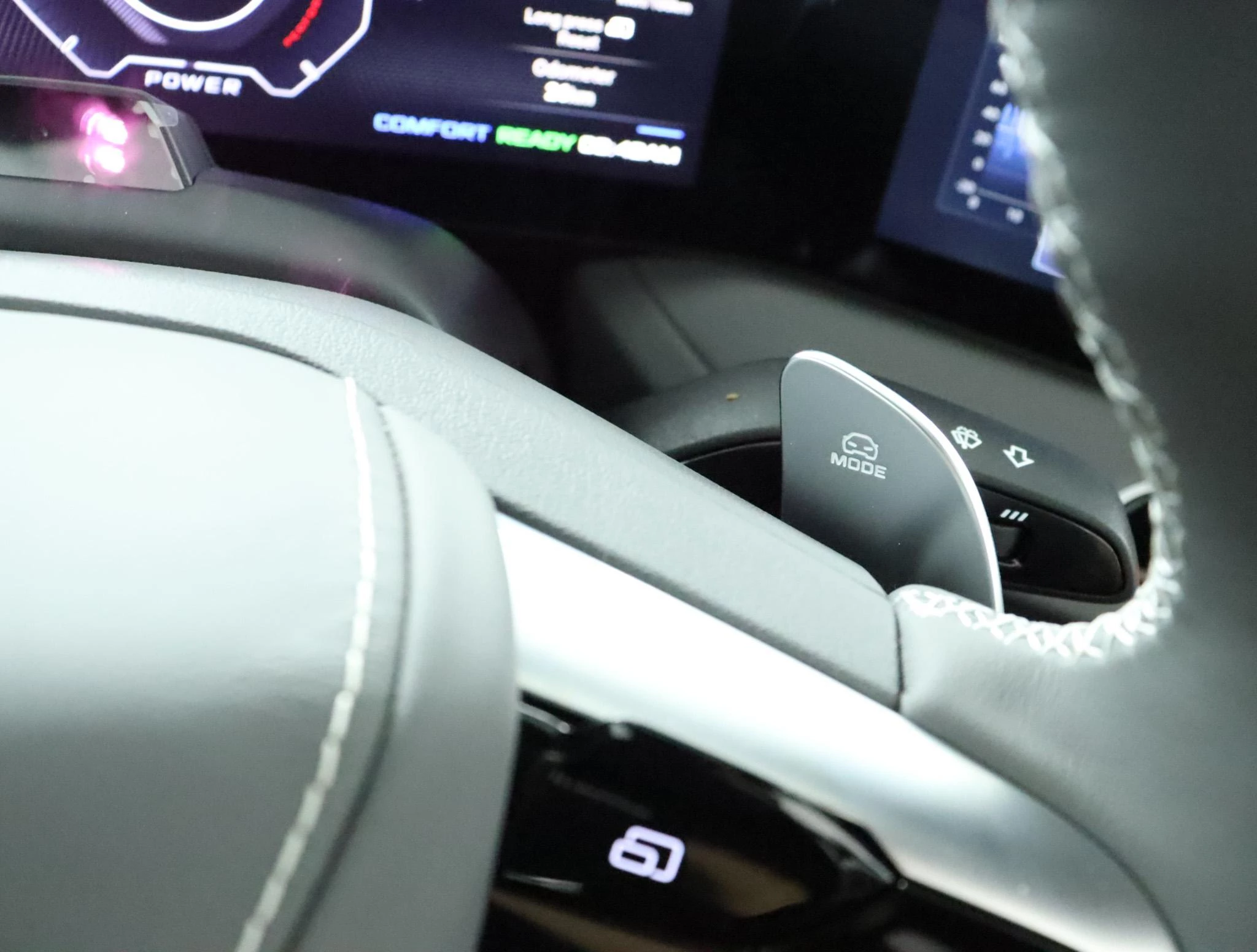 MG Cyberster Trophy Extended Range 77kWh