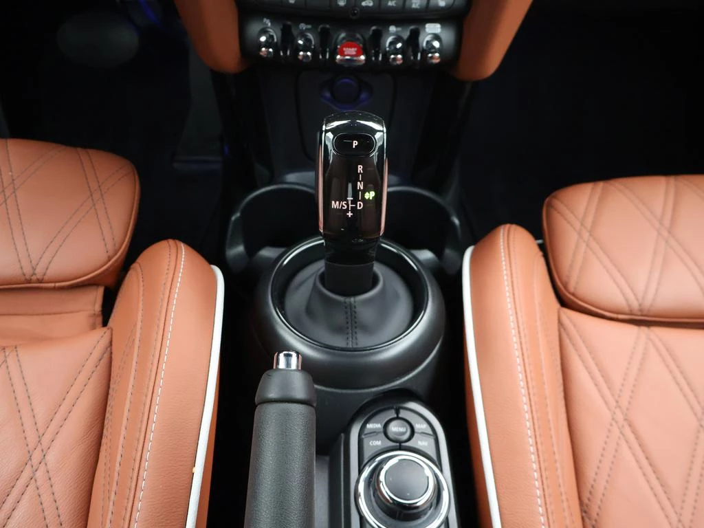 MINI-Cabrio-image-15