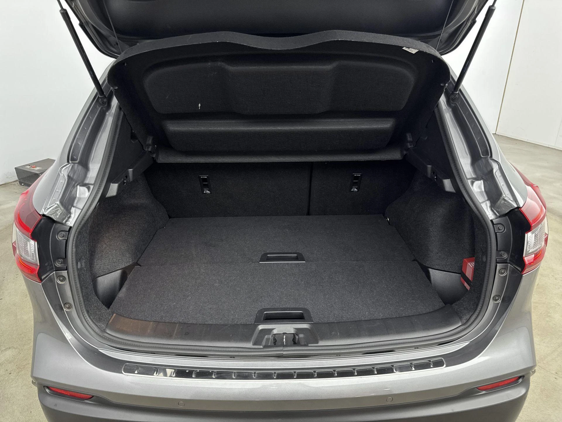 Nissan-QASHQAI-image-23