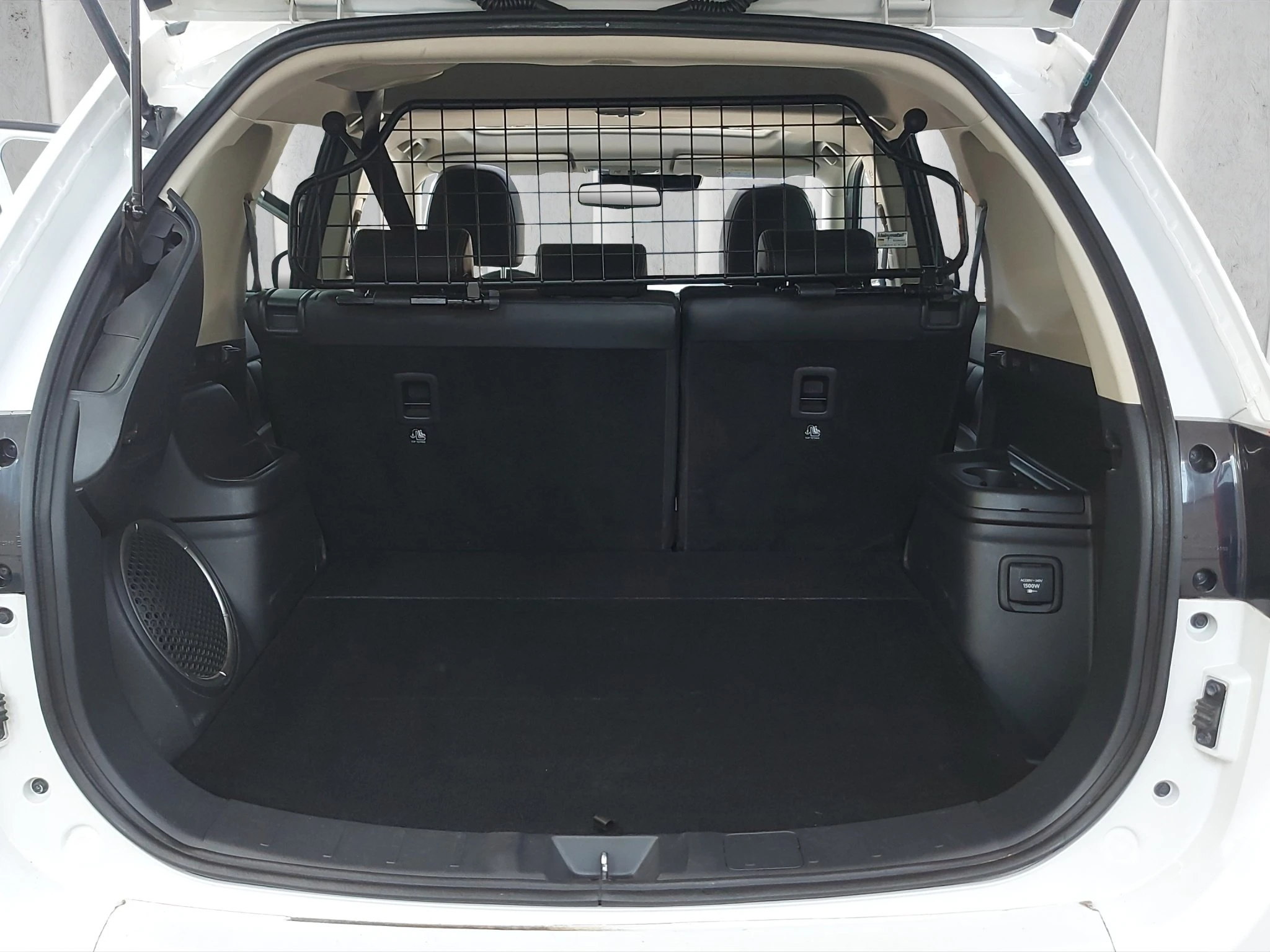Mitsubishi Outlander 2.0 PHEV Plug-in Hybrid Plus 4WD