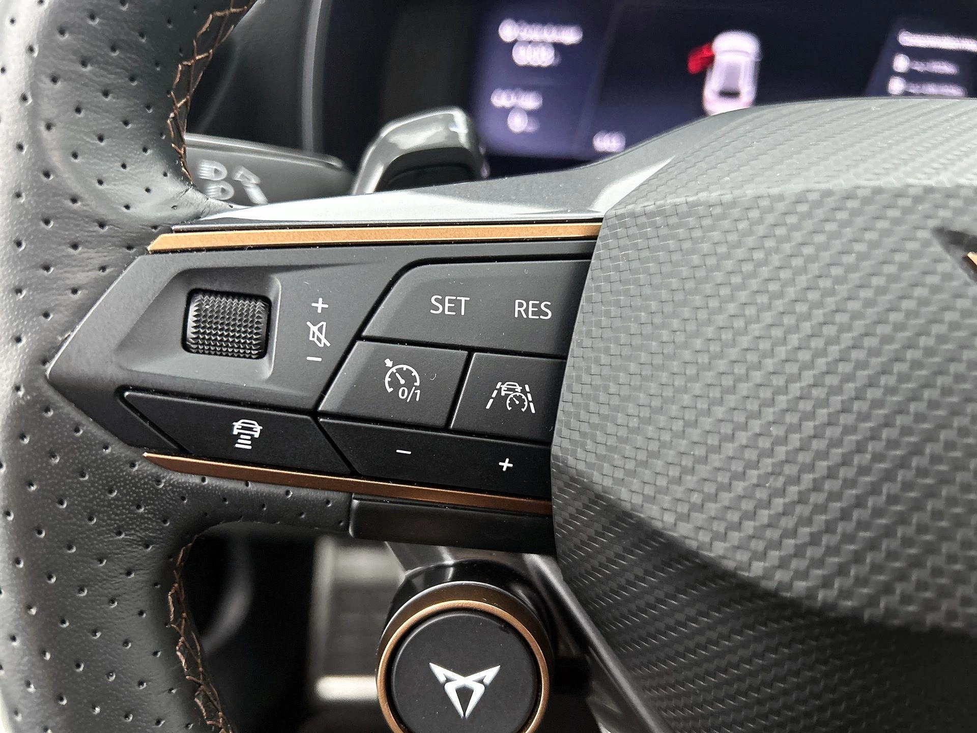 CUPRA Leon 1.4 e-Hybrid VZ Performance