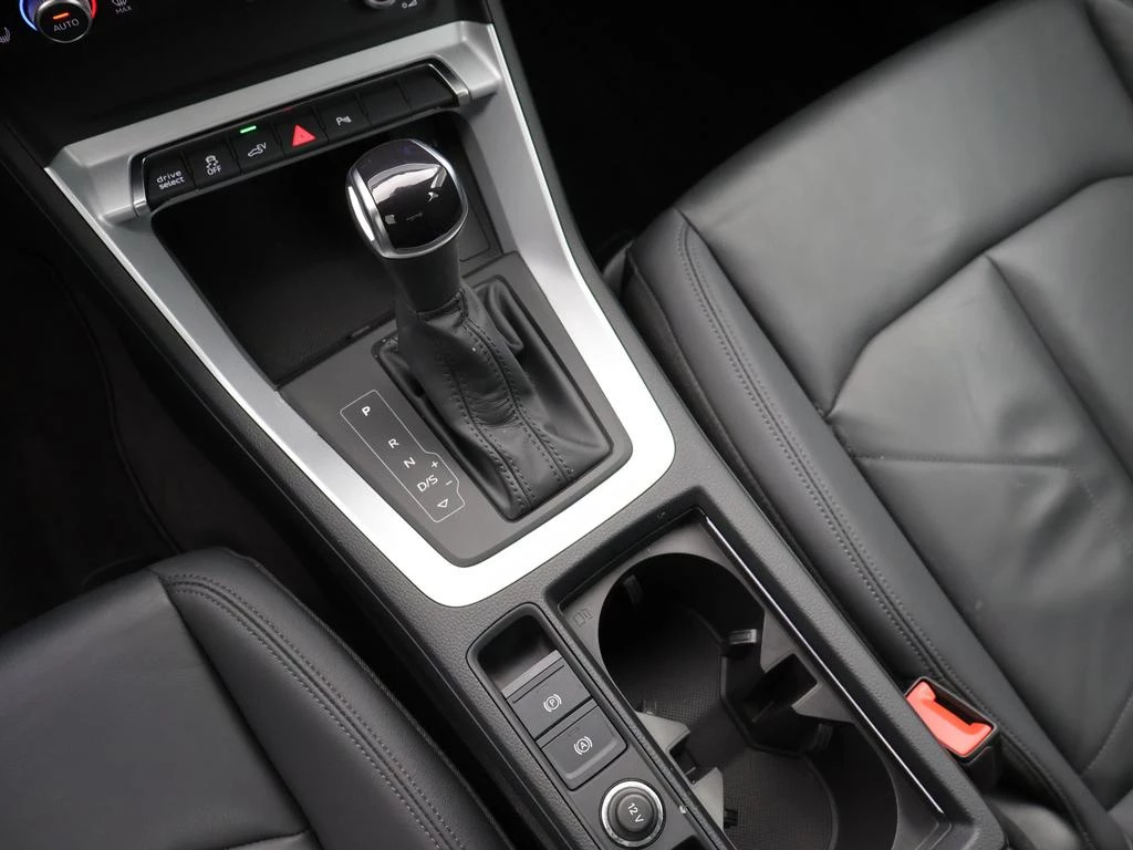 Audi-Q3-image-15