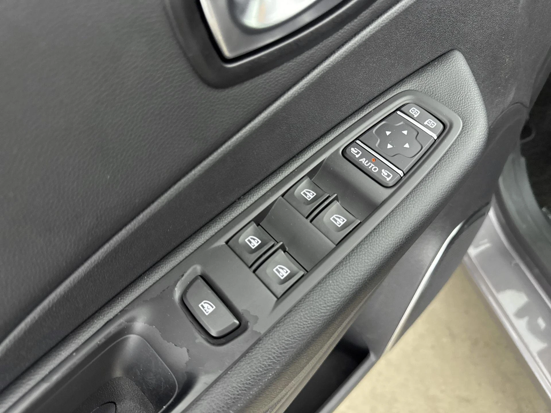 Renault-Captur-image-19