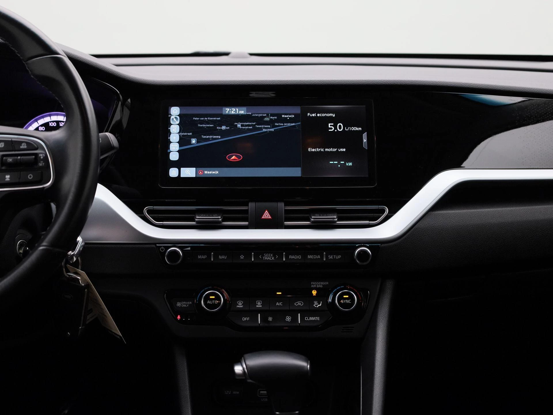 Kia-Niro-image-8