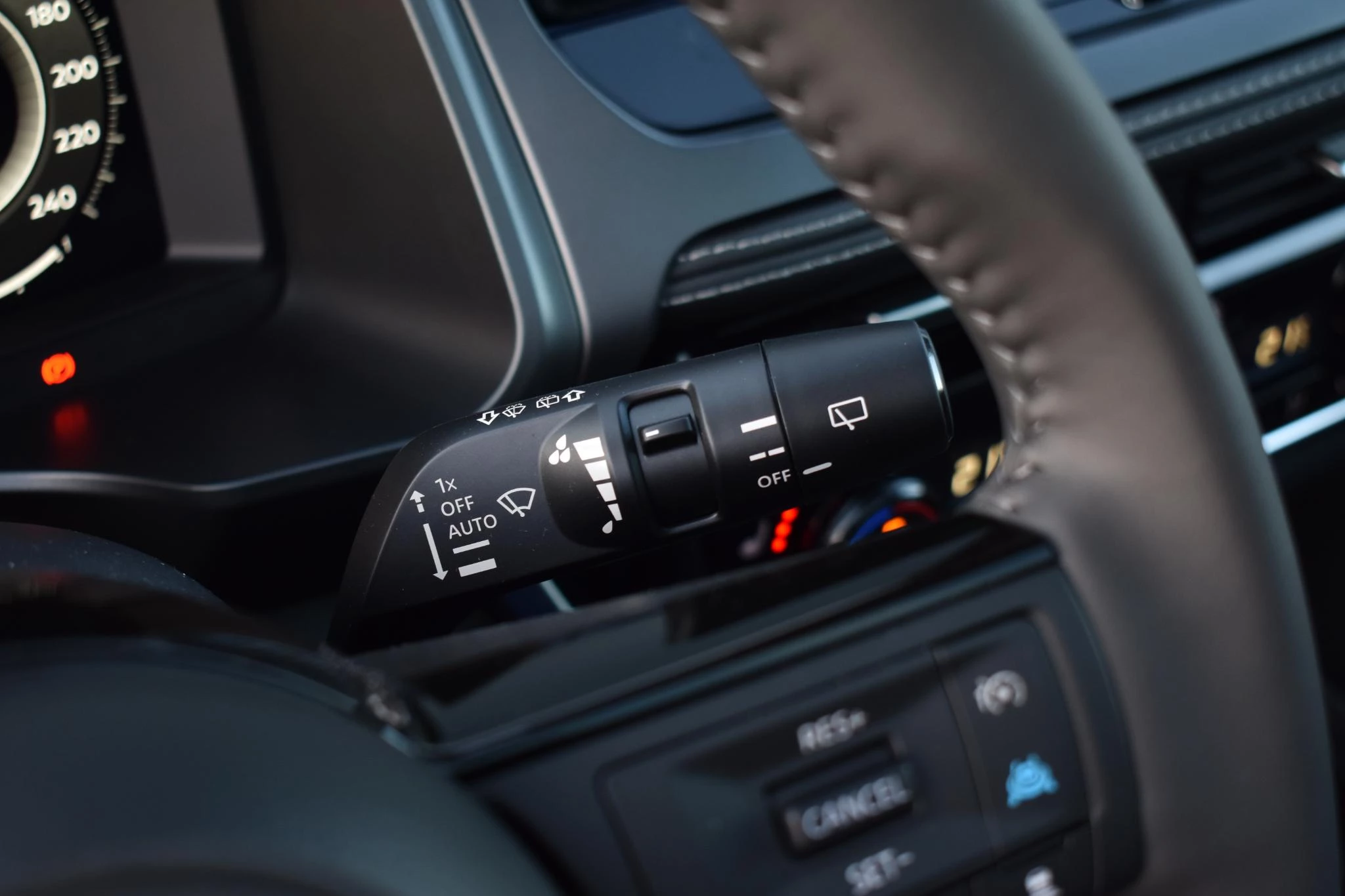 Nissan-QASHQAI-image-36