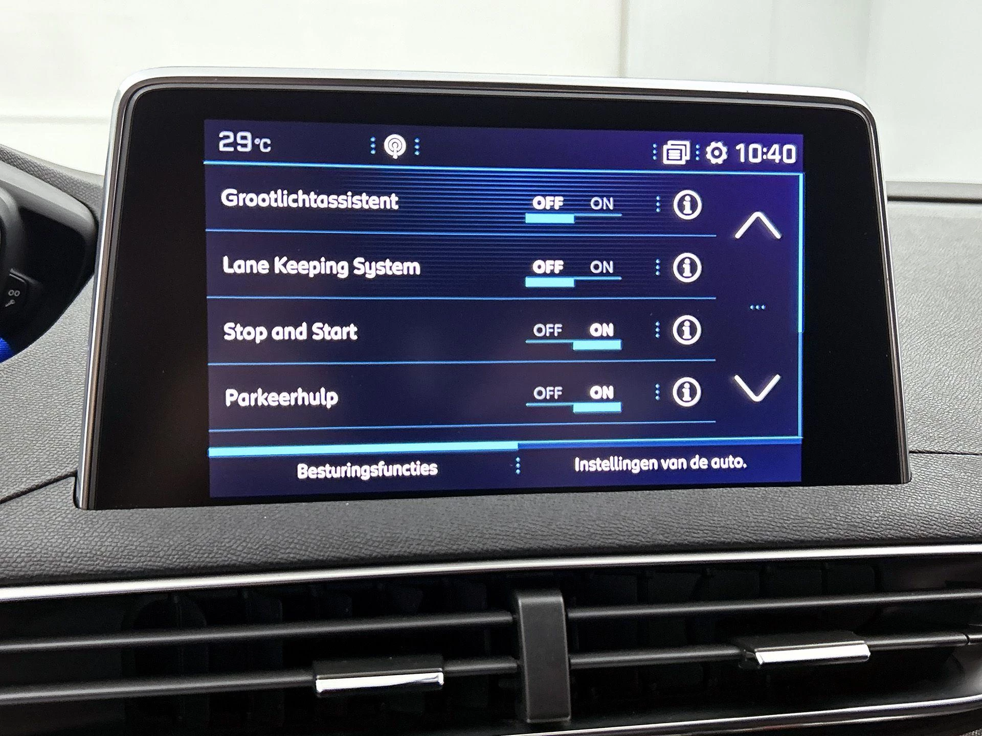 Peugeot-3008-image-12