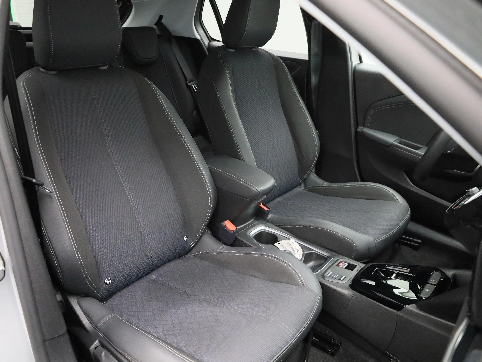 Opel-Corsa-e-image-36
