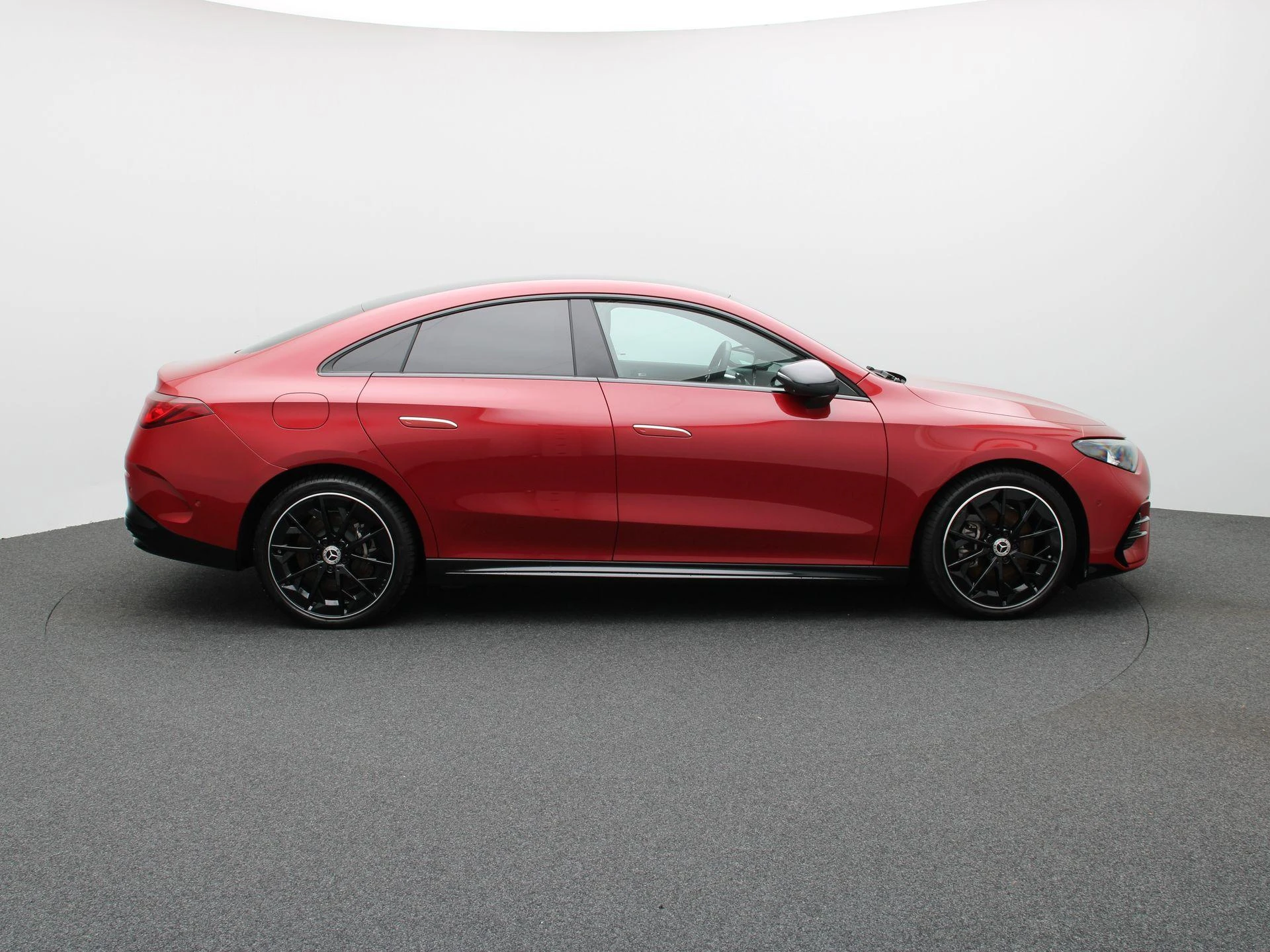 Mercedes-Benz-CLA-image-5