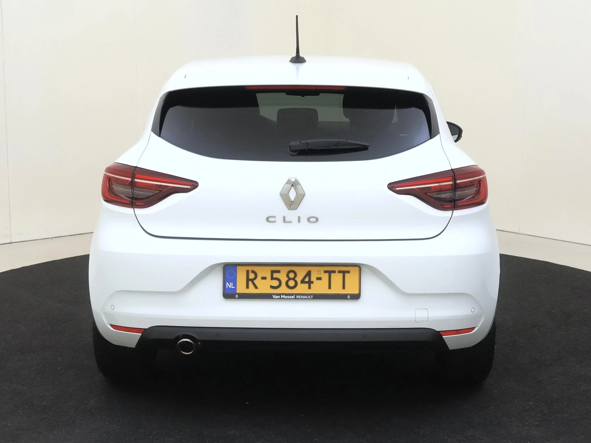 Renault-Clio-image-6