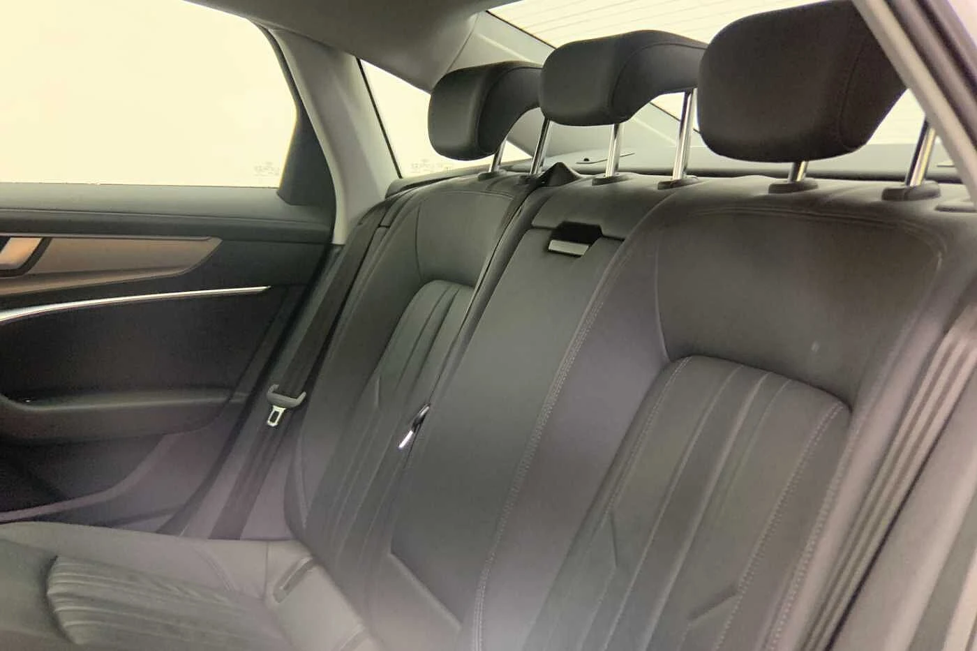 Audi-A6-image-9